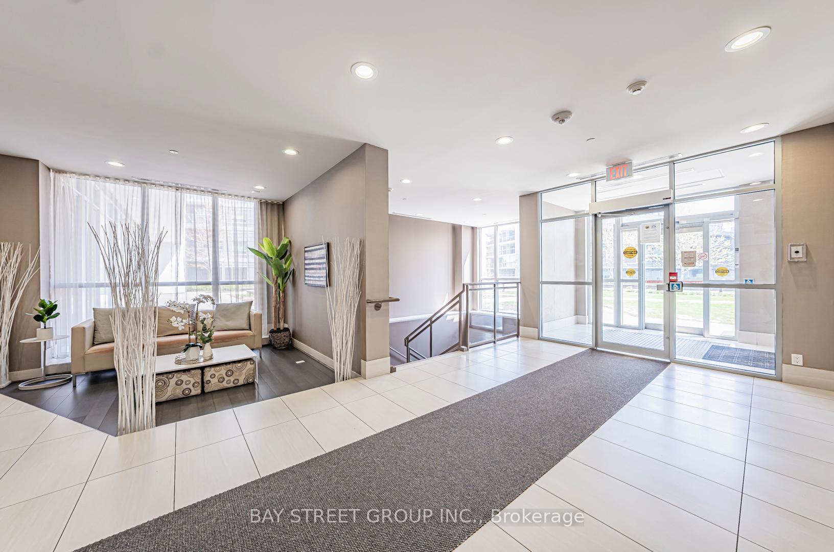 1 Bedroom Condo at 275 Yorkland, Toronto For sale
