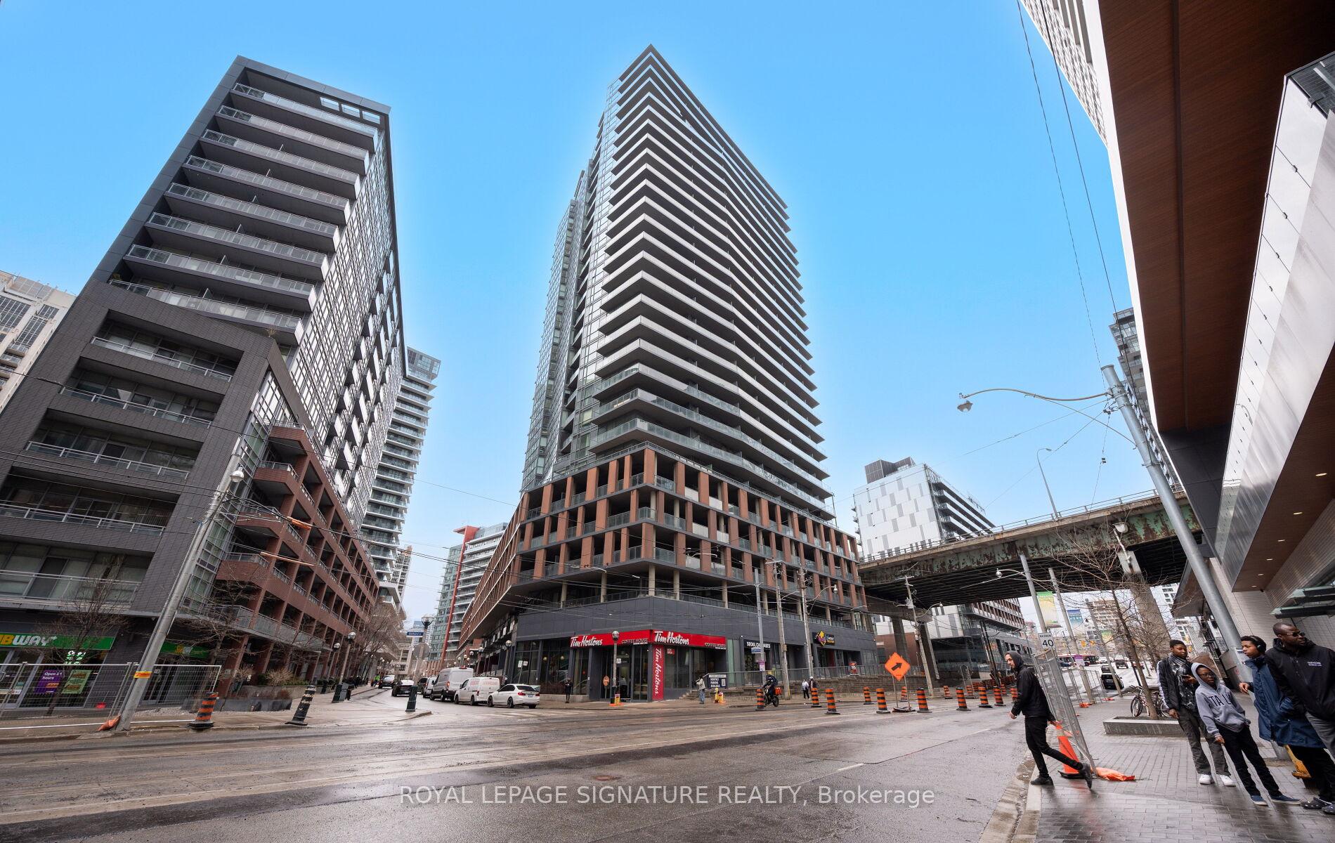 1 Bedroom Condo at 20 Bruyeres, Toronto For sale