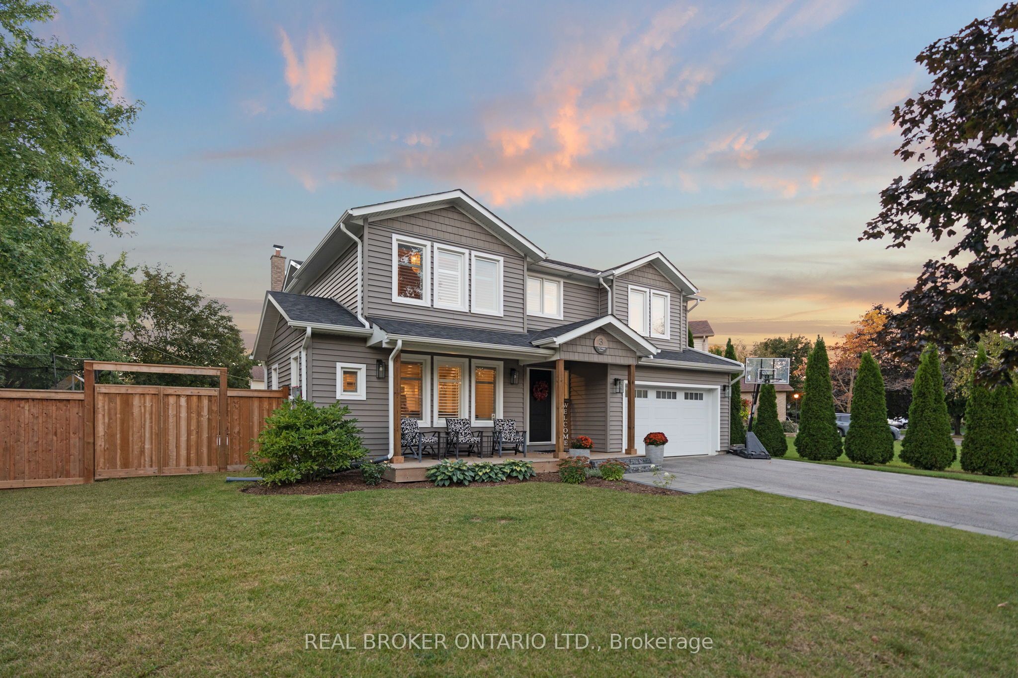 3 Oak Ridge Court