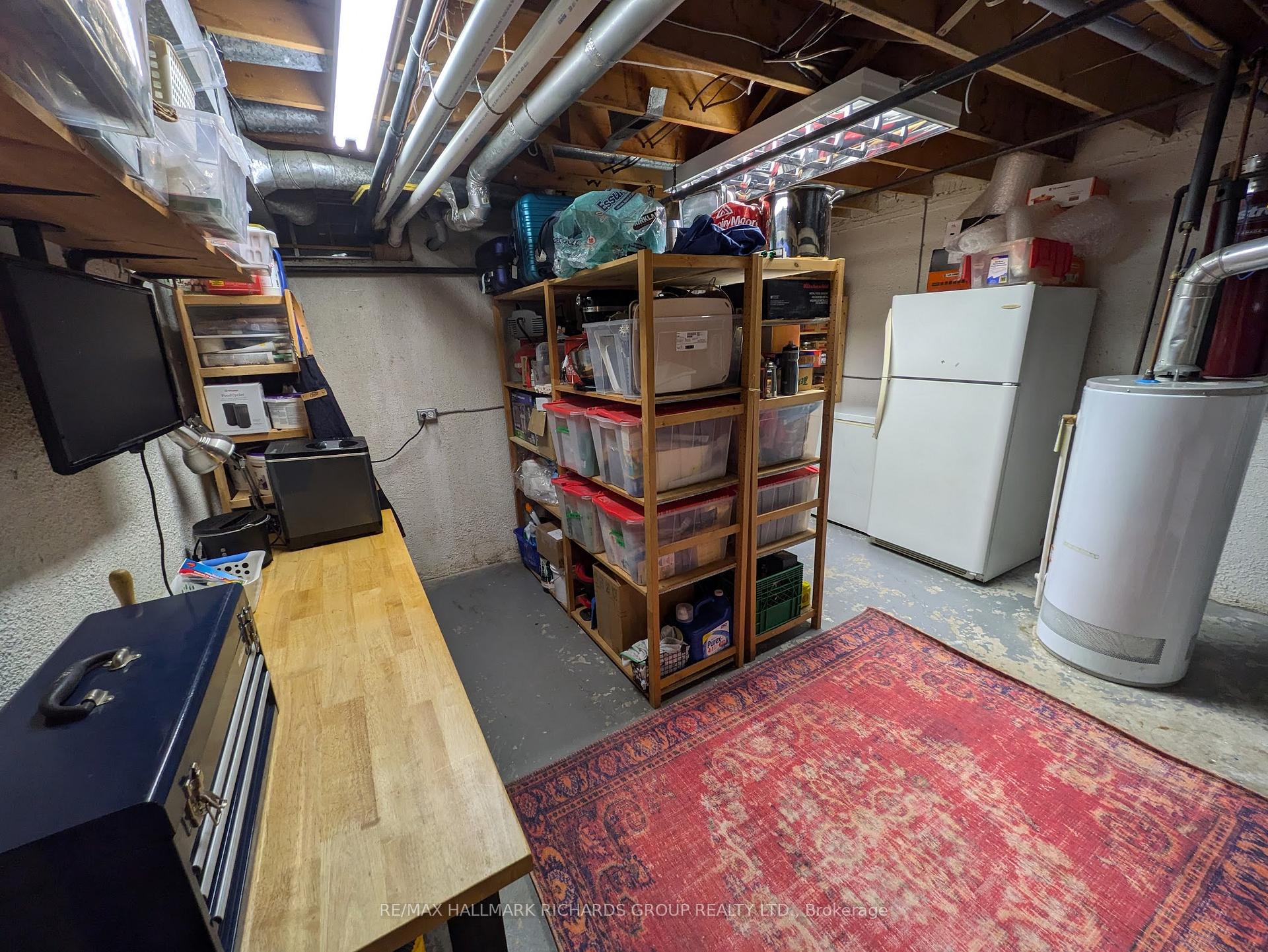 3 Bedrooms Condo at 90 Edgewood, Toronto For sale