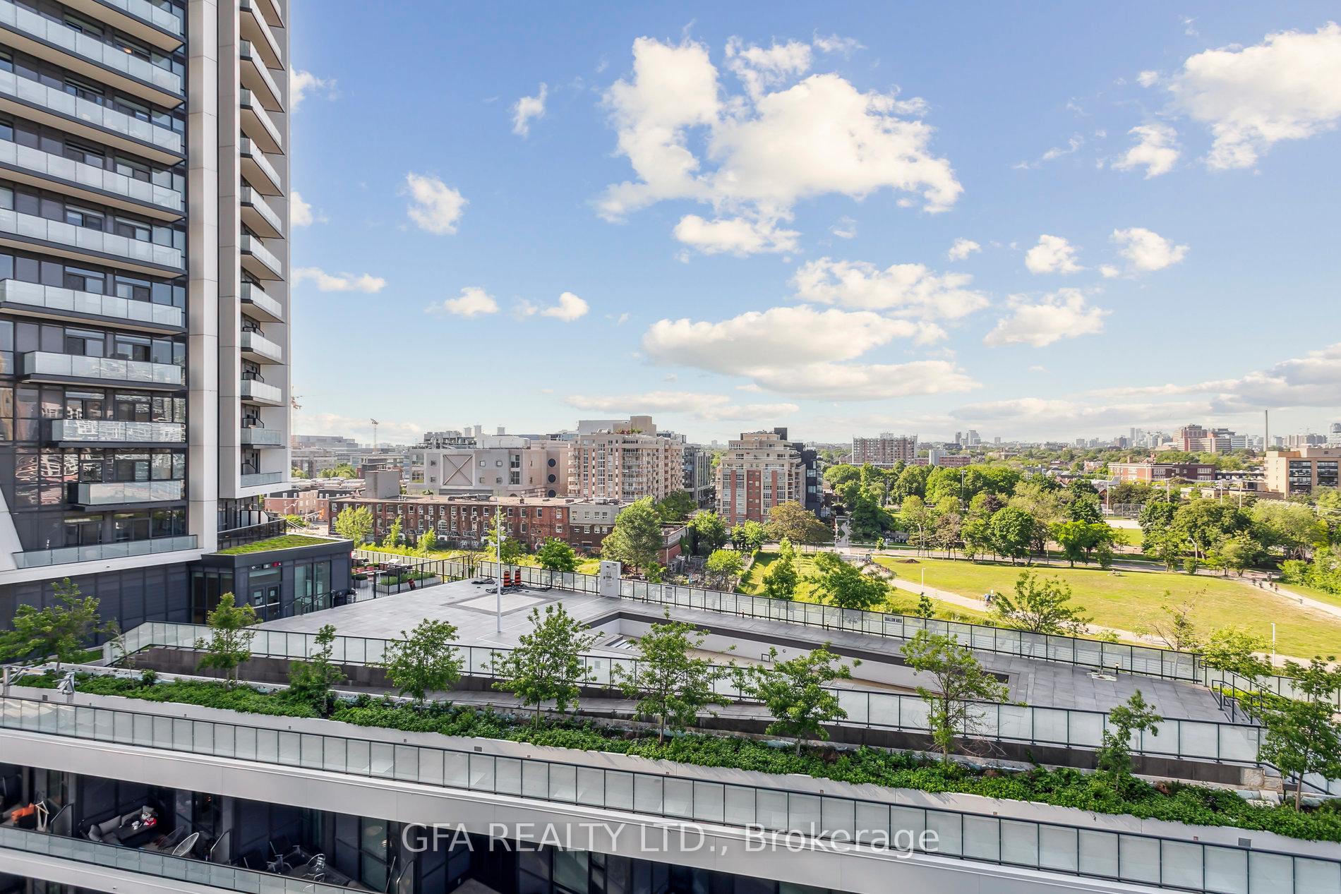 2 Bedrooms Condo at 30 Ordnance, Toronto For sale