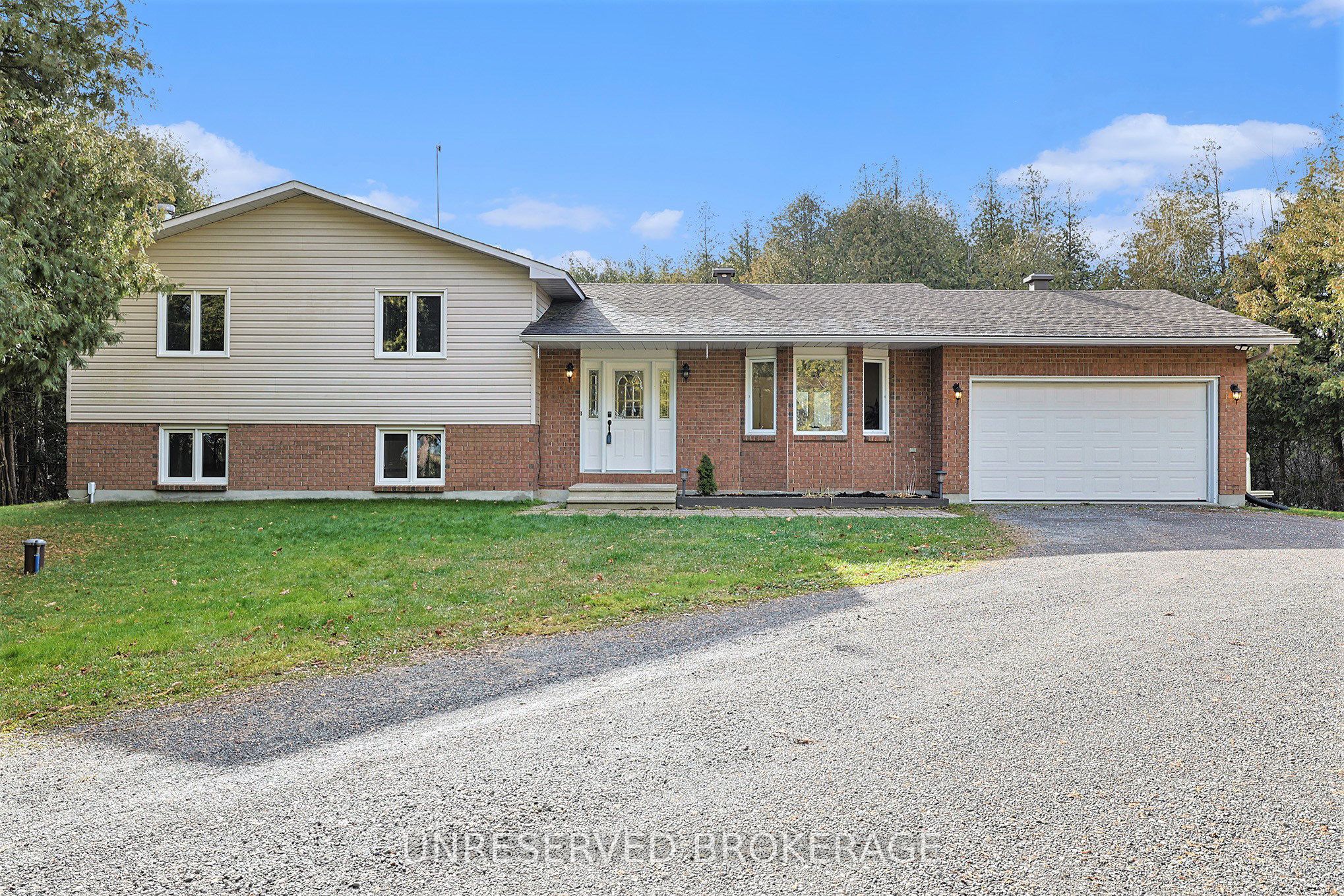 7795 Flewellyn Road, StittsvilleMunsterRichmond, ON K0A 1B0