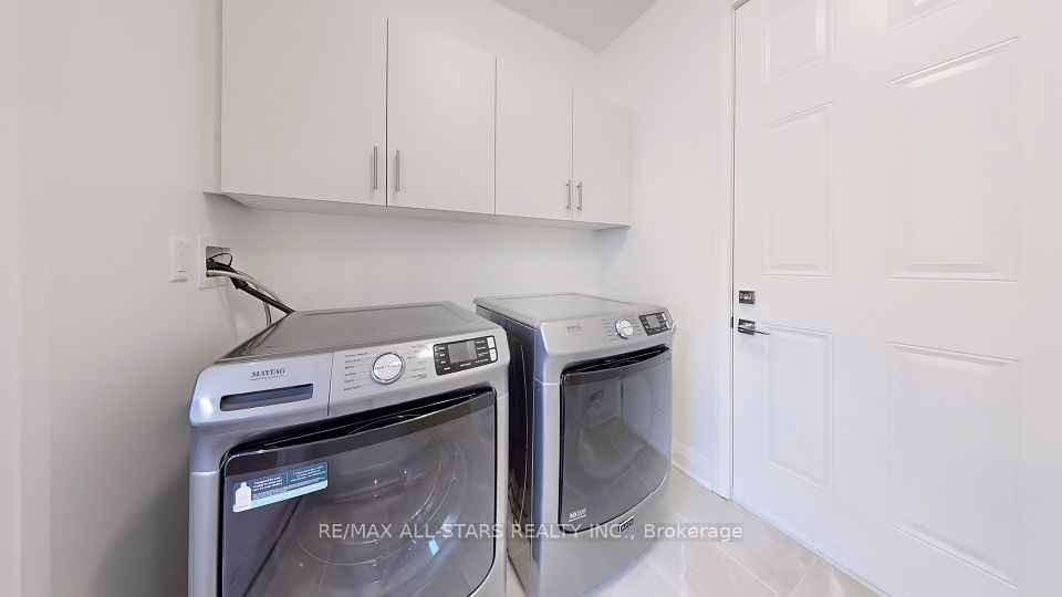 Maytag washer and dryer / walk in closet