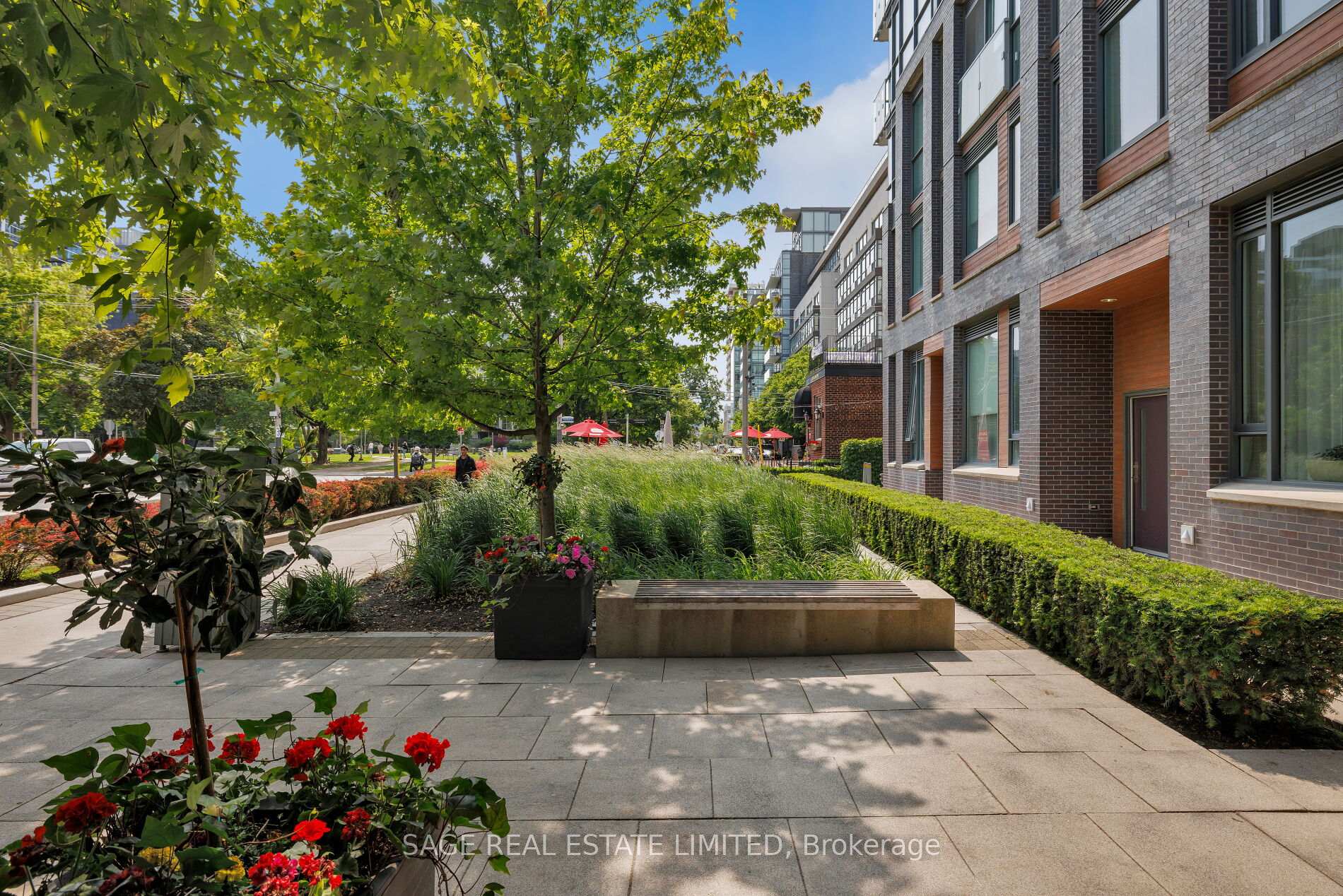 3 Bedrooms Condo at 508 Wellington, Toronto For sale