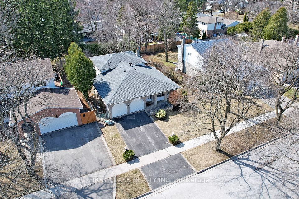 60 Dawn Hill
