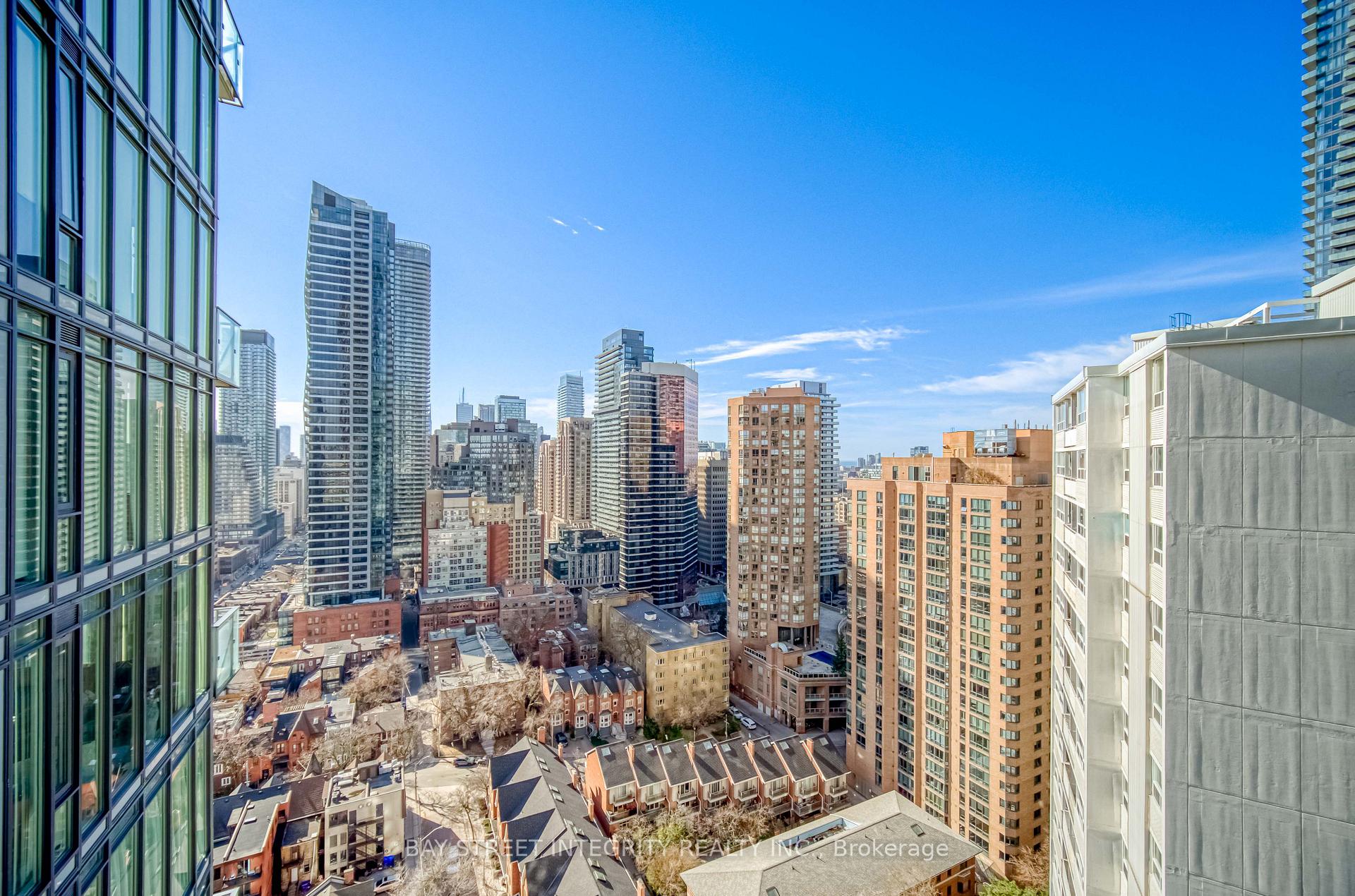 1 Bedroom Condo at 75 St Nicholas, Toronto For sale