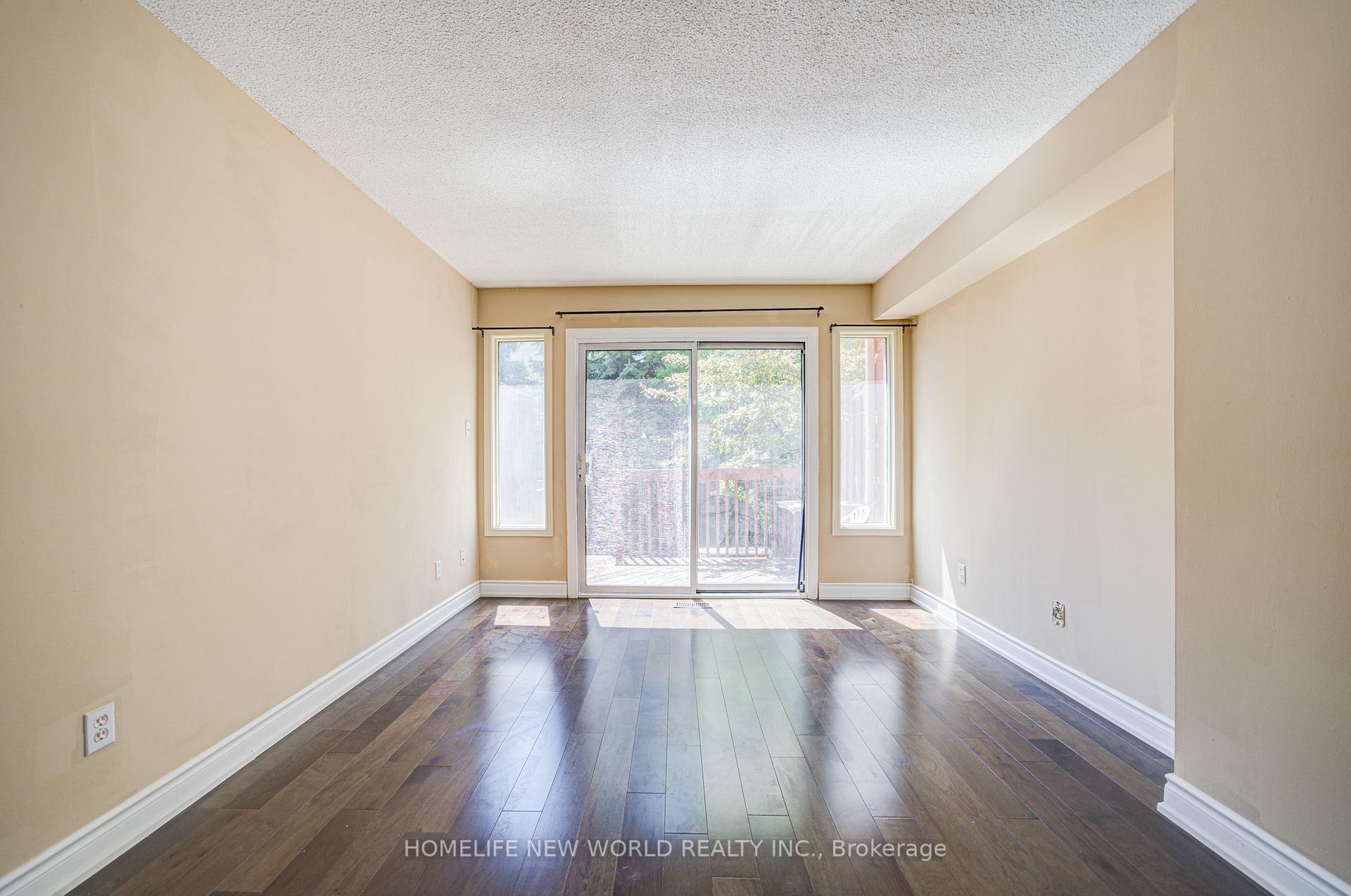 3 Bedrooms Condo at 3895 Doug Leavens, Mississauga For sale