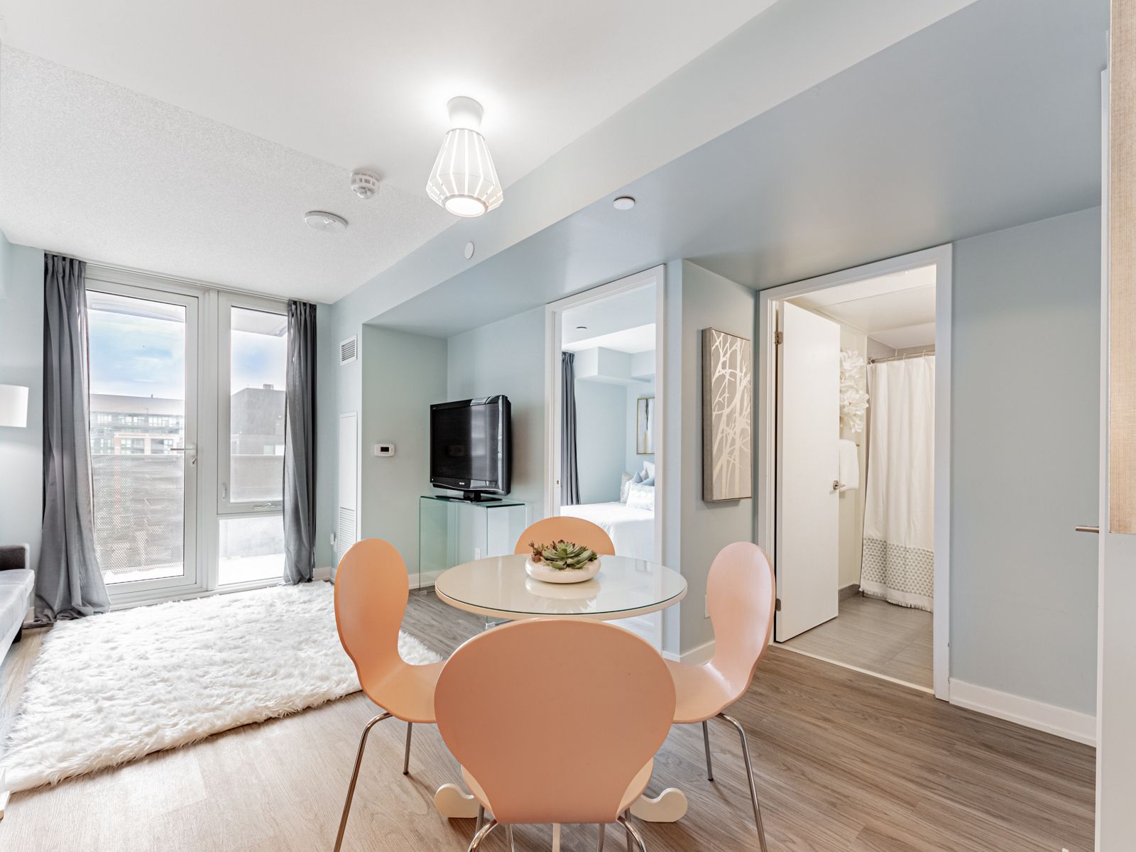 38 Monte Kwinter Court 902