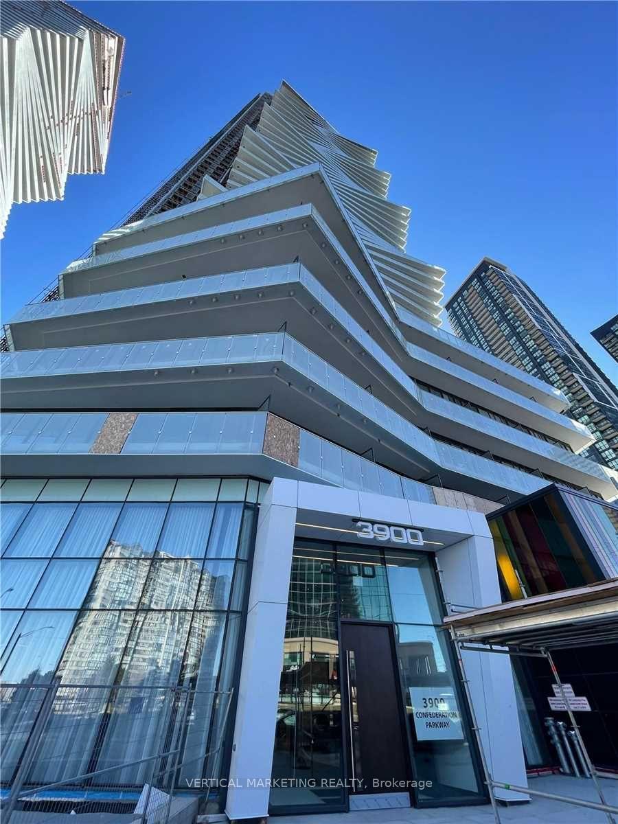 1 Bedroom Condo at 3900 Confederation, Mississauga For sale