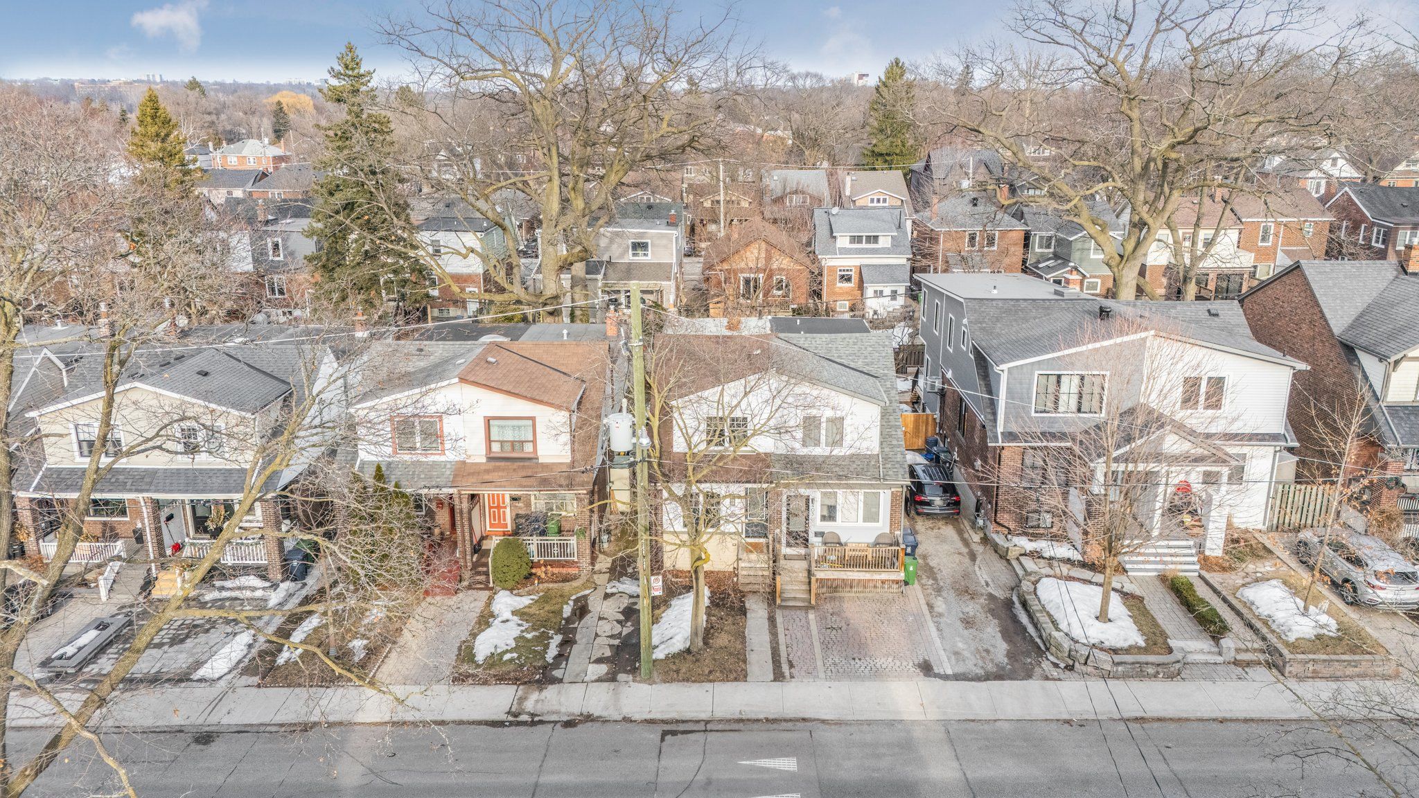407 Kingswood Road
