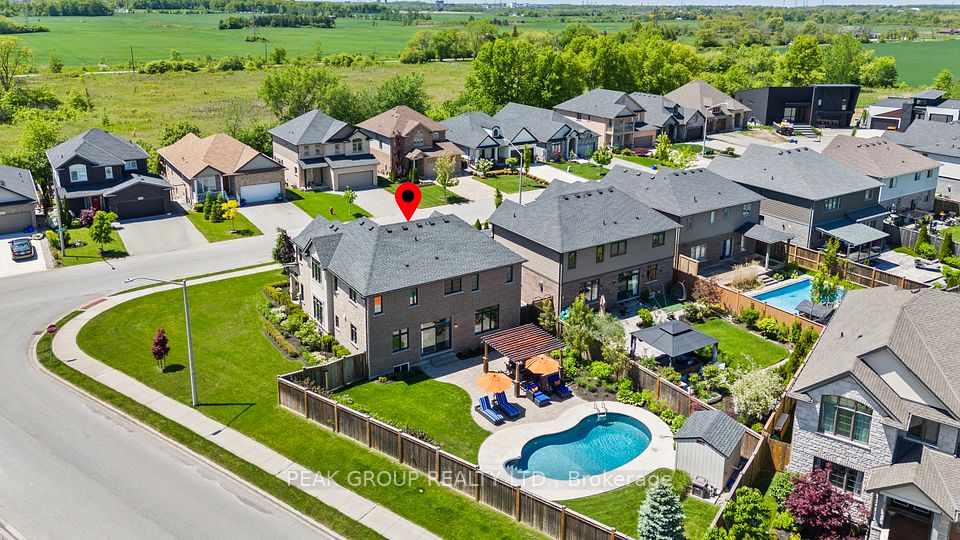 5668 Osprey Avenue, Niagara Falls, ON L2H 0G2