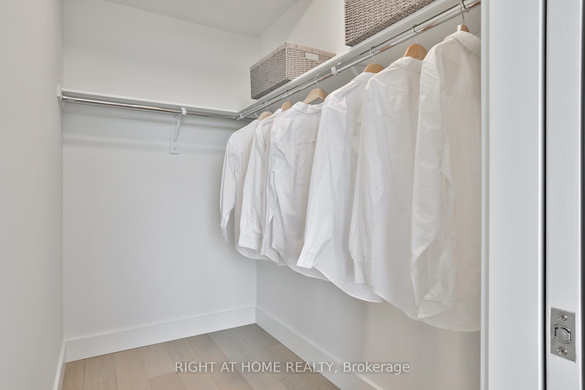 3 Bedrooms Condo at 2343 Gerrard, Toronto For sale