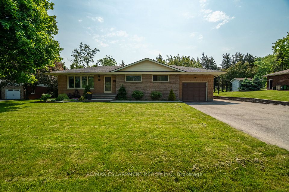 12 Southmeadow