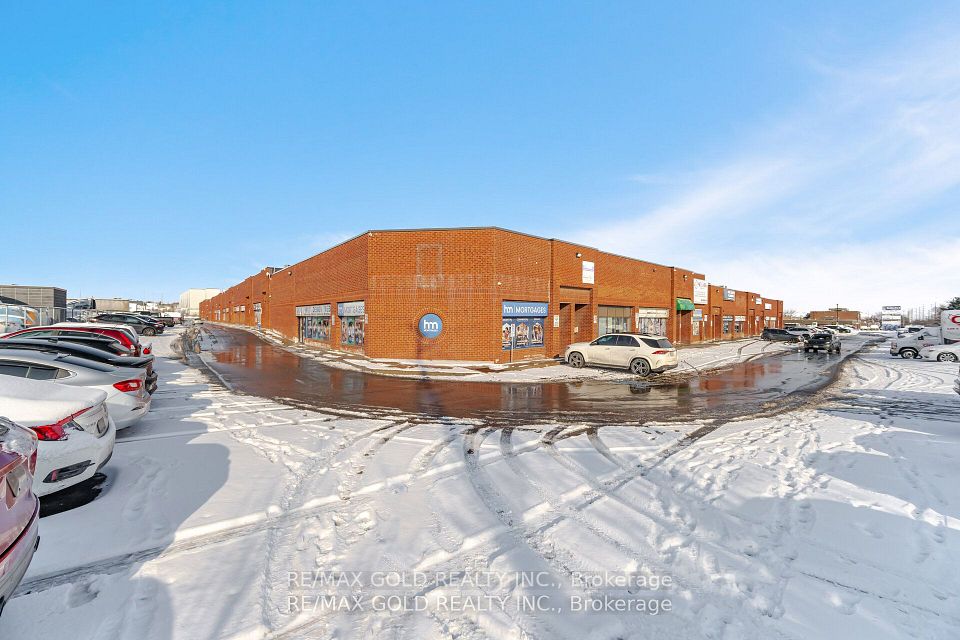 2074 Steeles