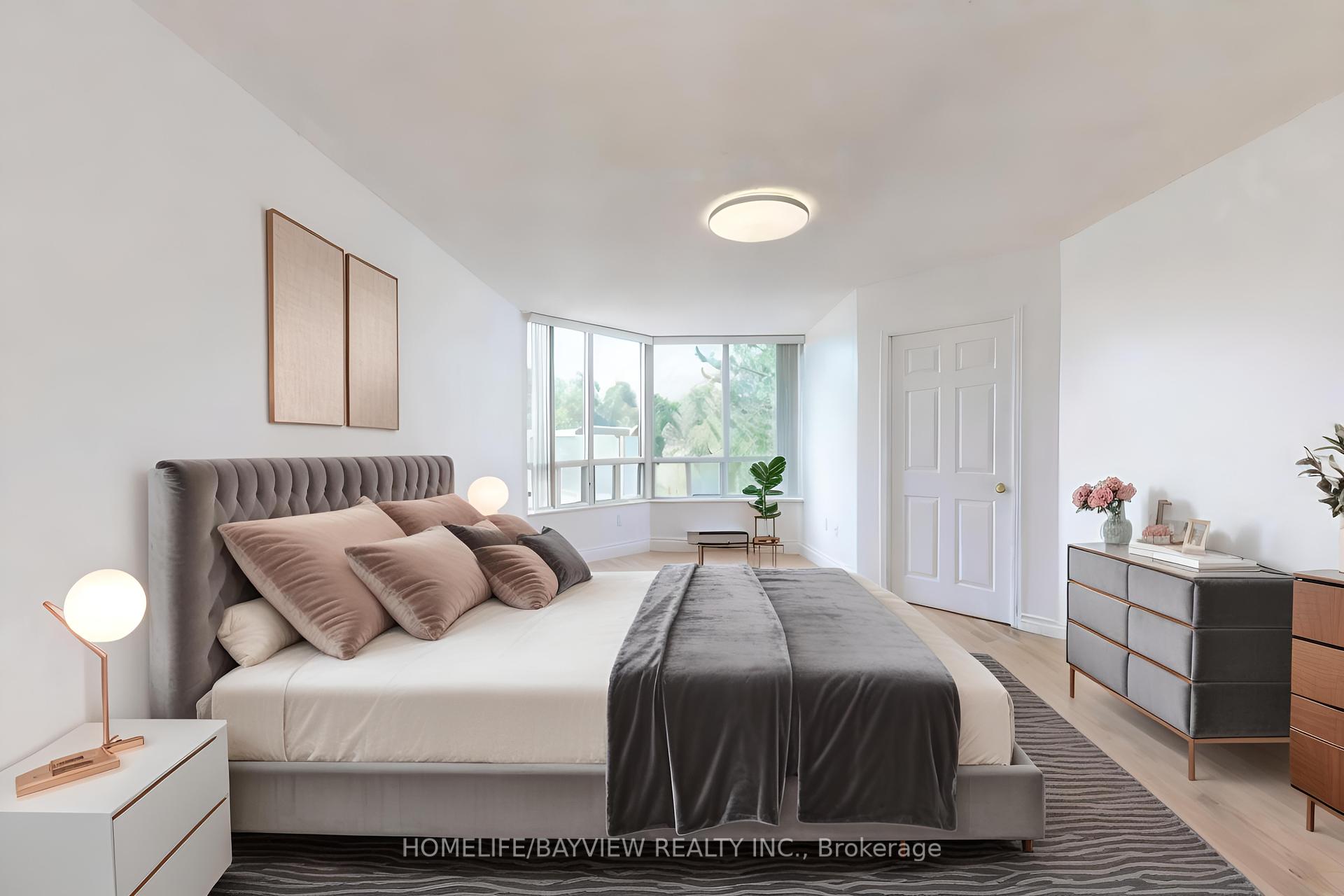 4 Bedrooms Condo at 168 Bonis, Toronto For sale