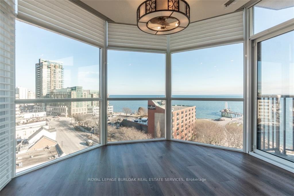 2 Bedrooms Condo at 1477 Lakeshore,  Burlington For sale
