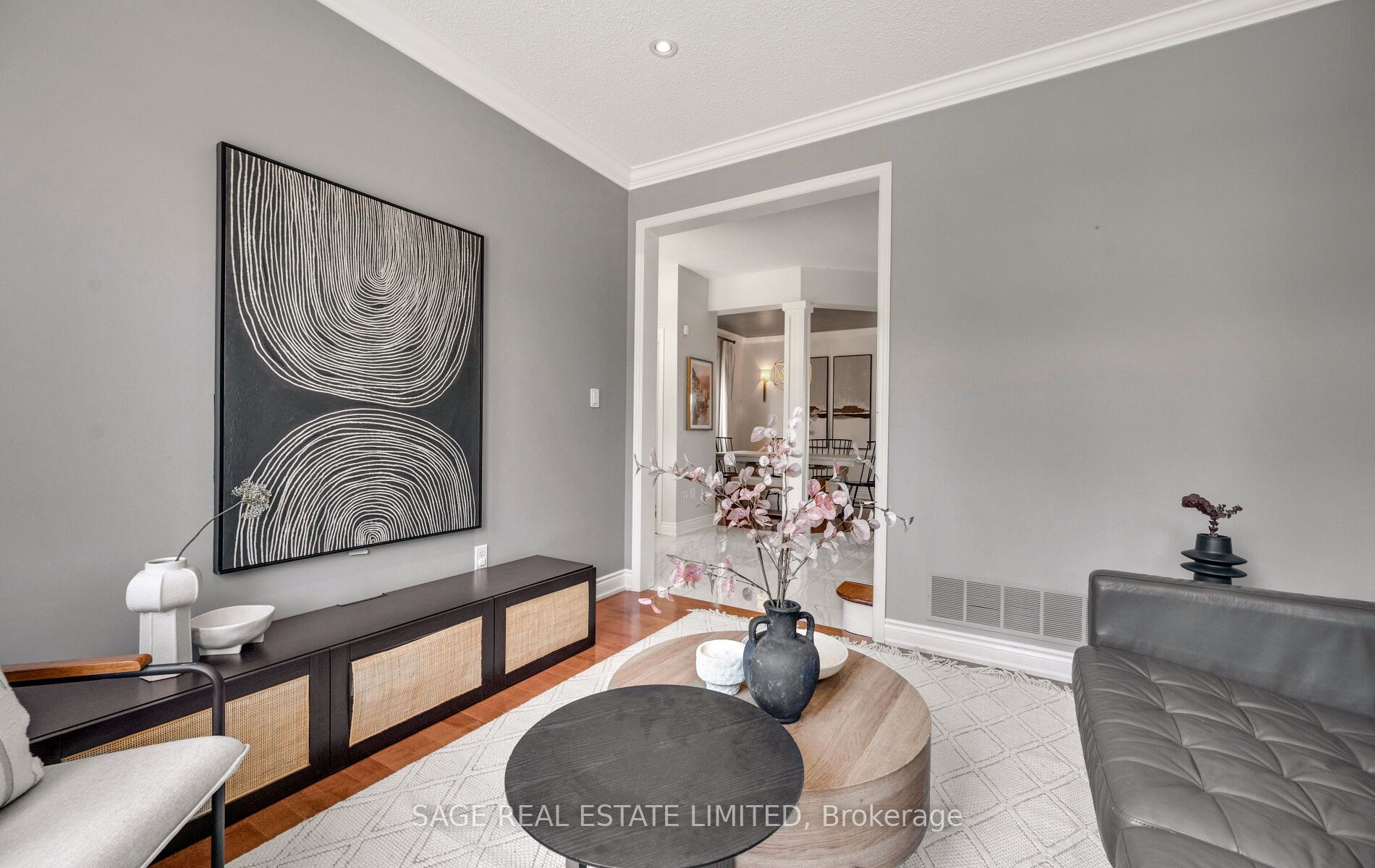 3911 Rosanna Drive