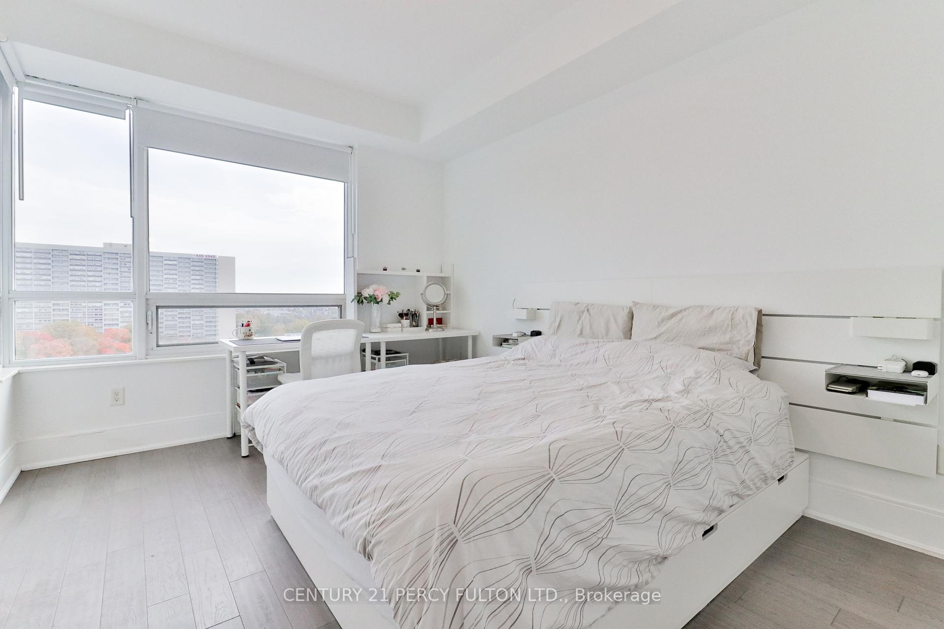 1 Bedroom Condo at 181 Wynford, Toronto For sale