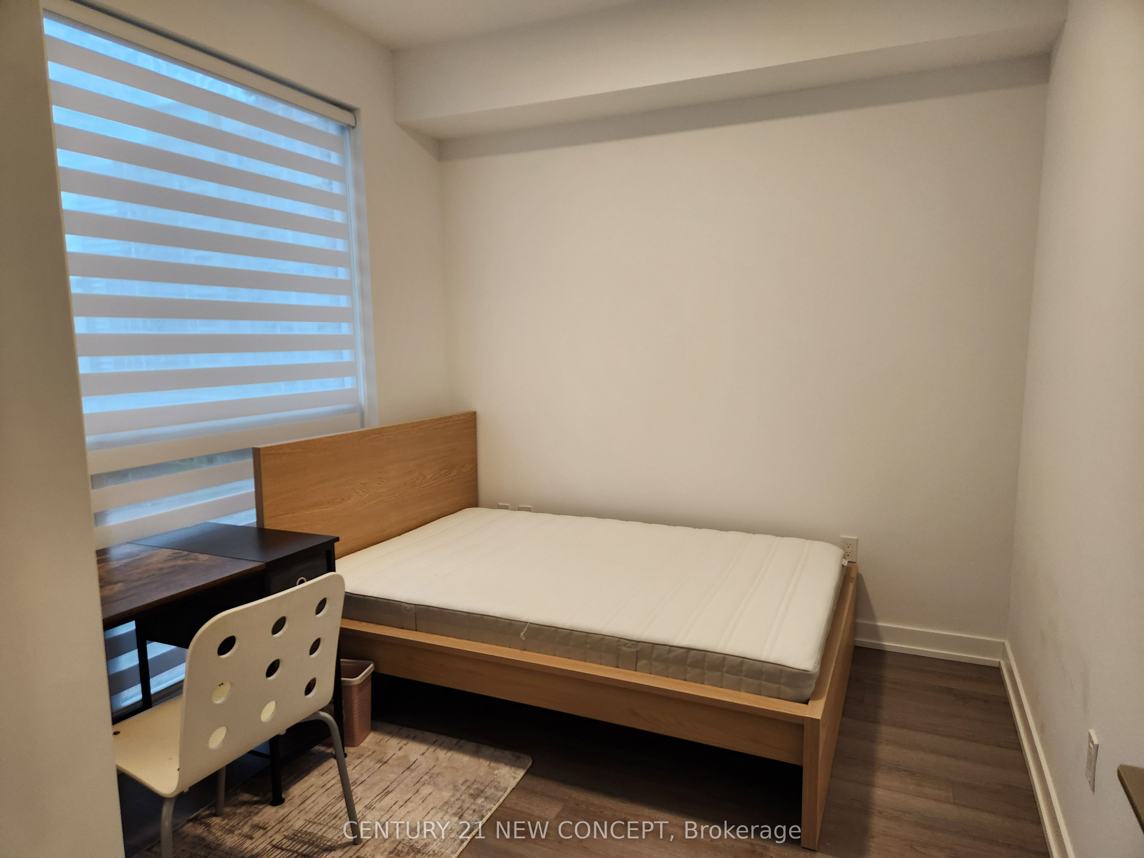 39 Roehampton Avenue, #808