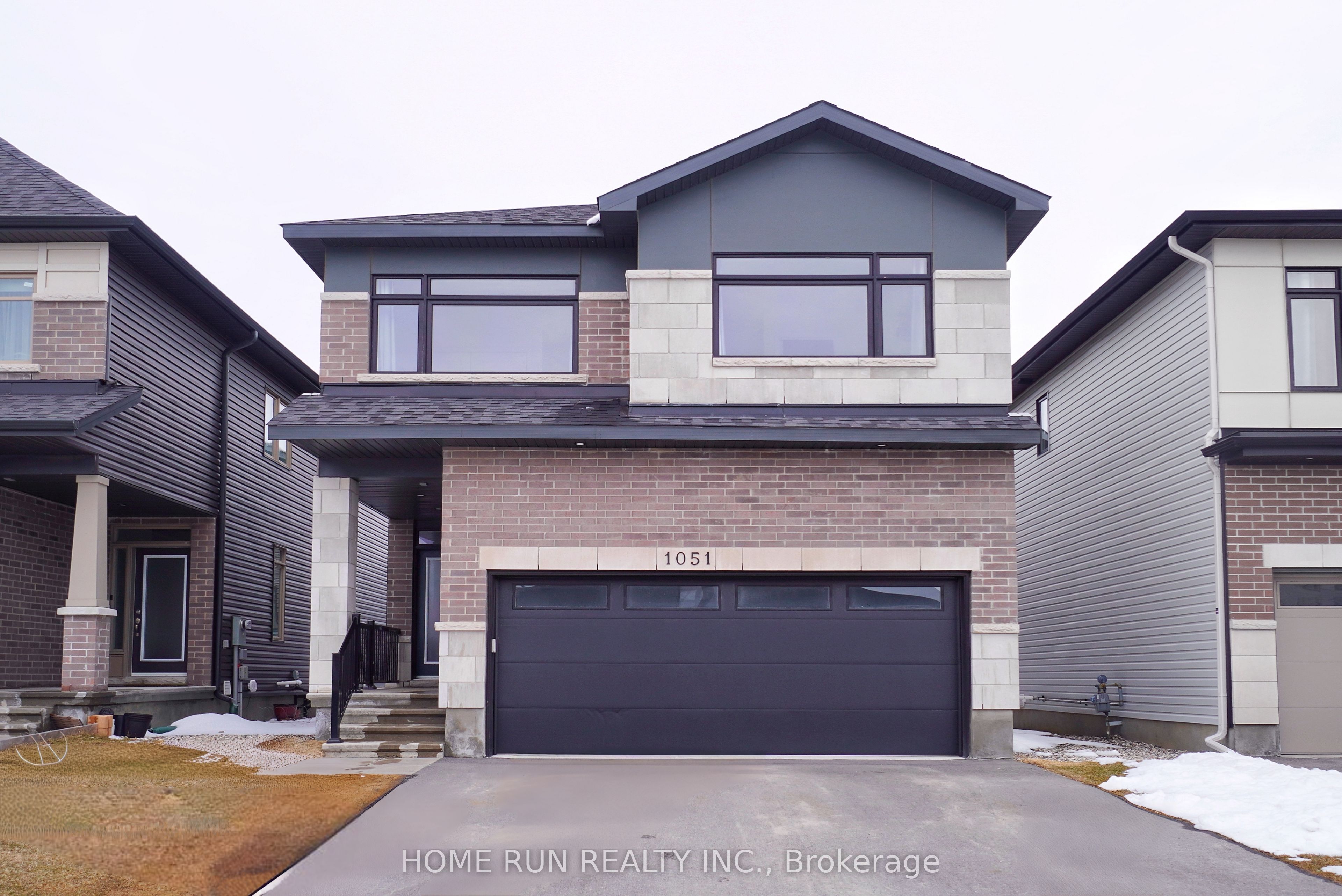 1051 HYDRANGEA Avenue, BlossomParkAirportandArea, ON K4M 0L5