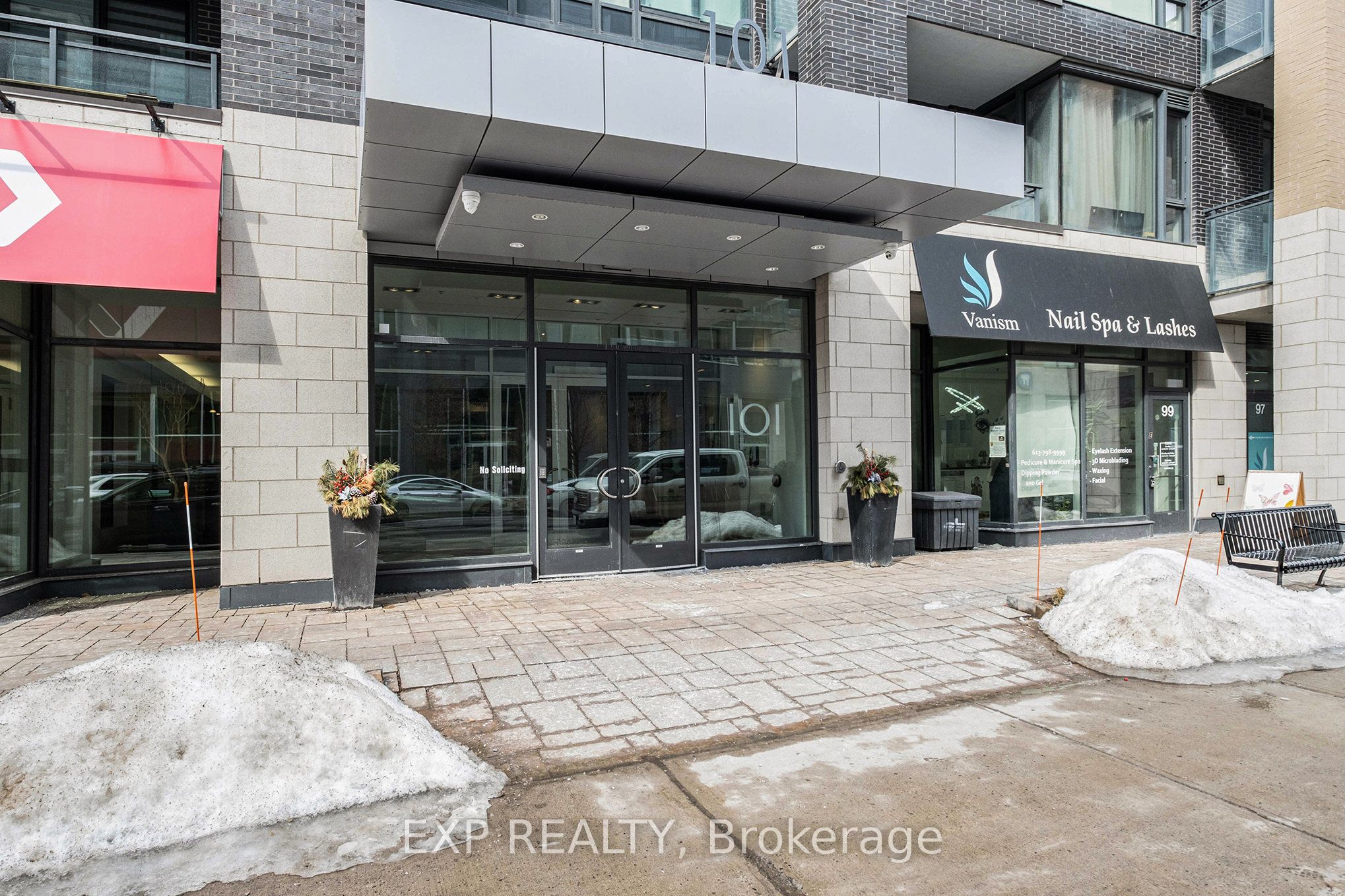 101 Richmond Road, #406