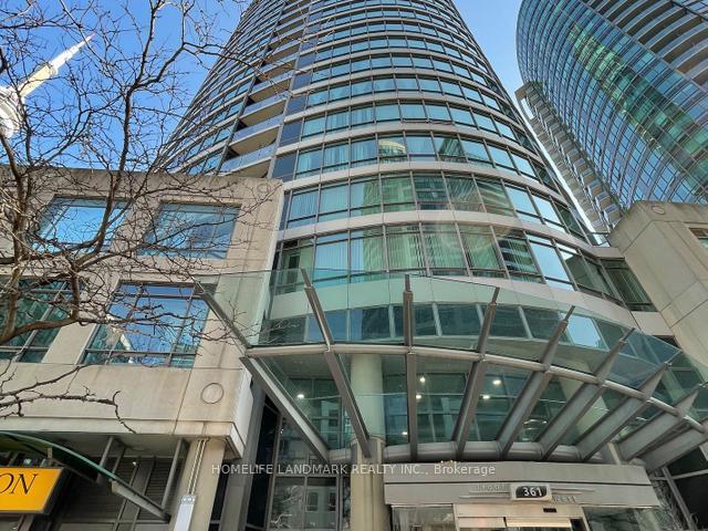 2 Bedrooms Condo at 361 Front,  Toronto For sale