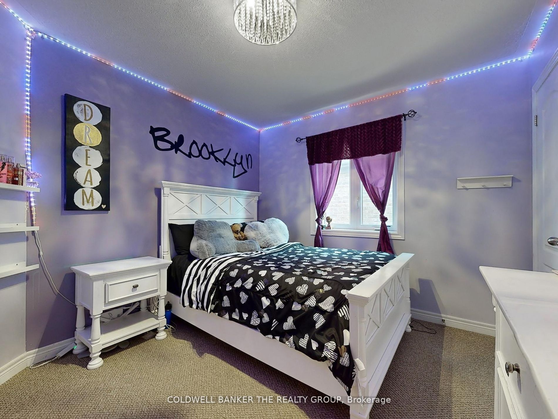 246 Bonnieglen Farm Boulevard