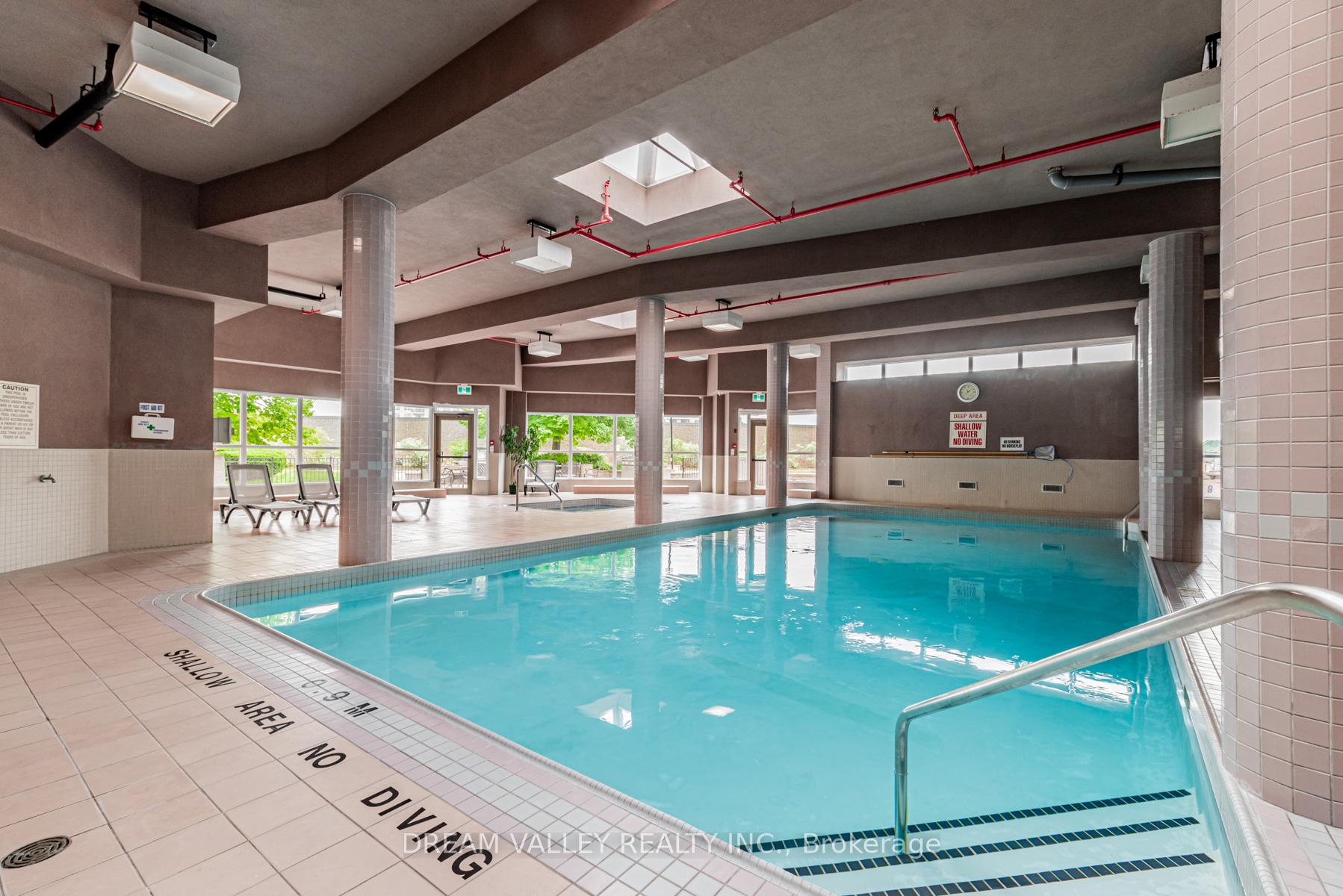2 Bedrooms Condo at 3233 Eglinton, Toronto For sale