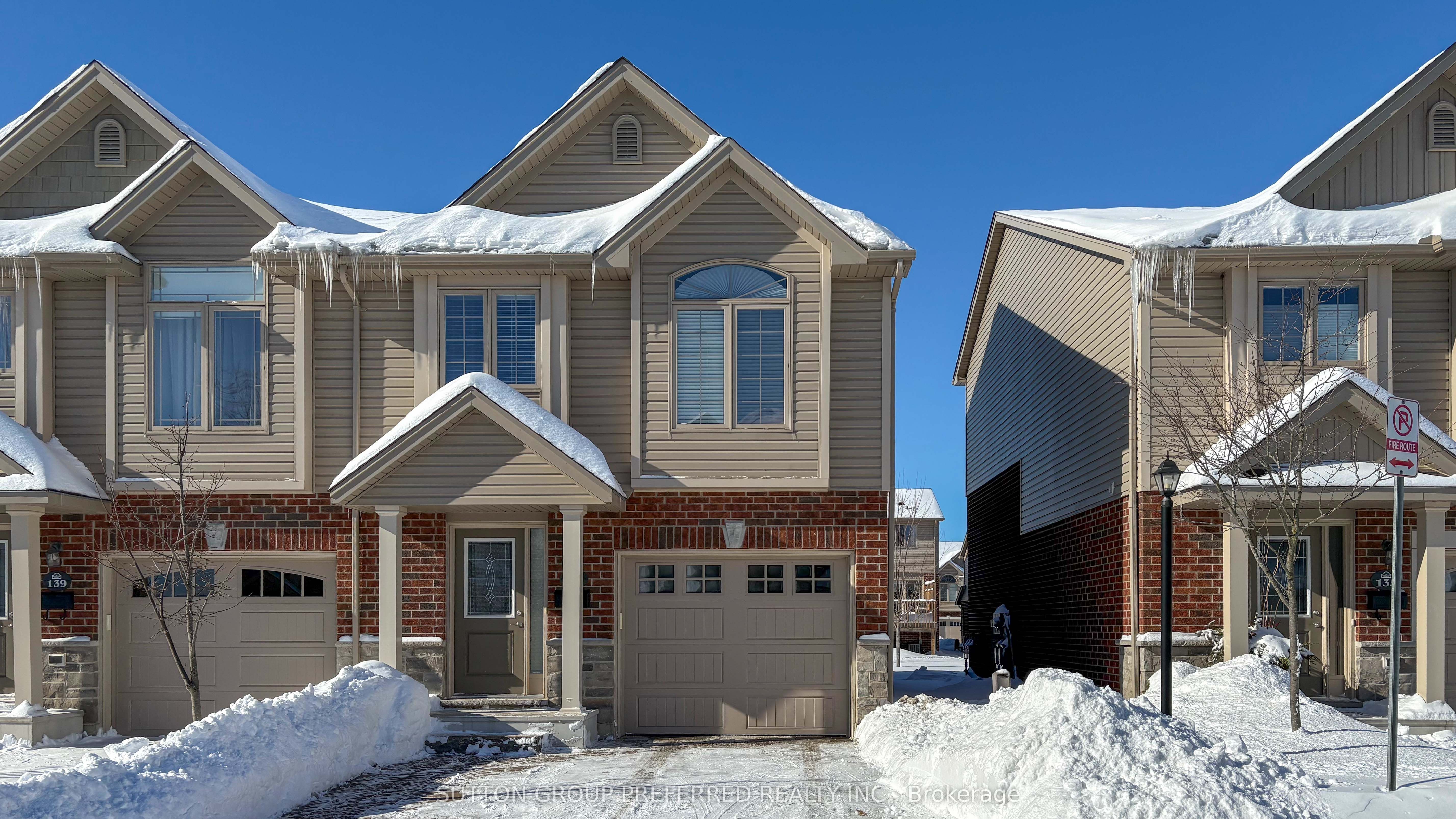 #137 - 1061 Eagletrace Drive, London, ON N6G 0T3