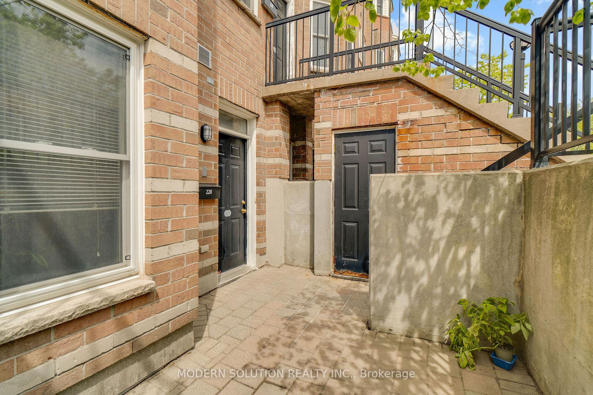 2 Bedrooms Condo at 760 Lawrence, Toronto For sale