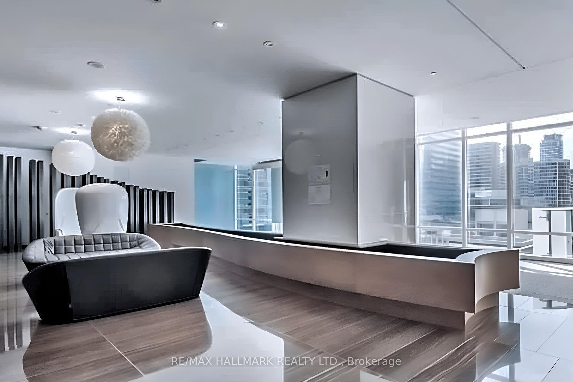 3 Bedrooms Condo at 1 Bloor,  Toronto For sale