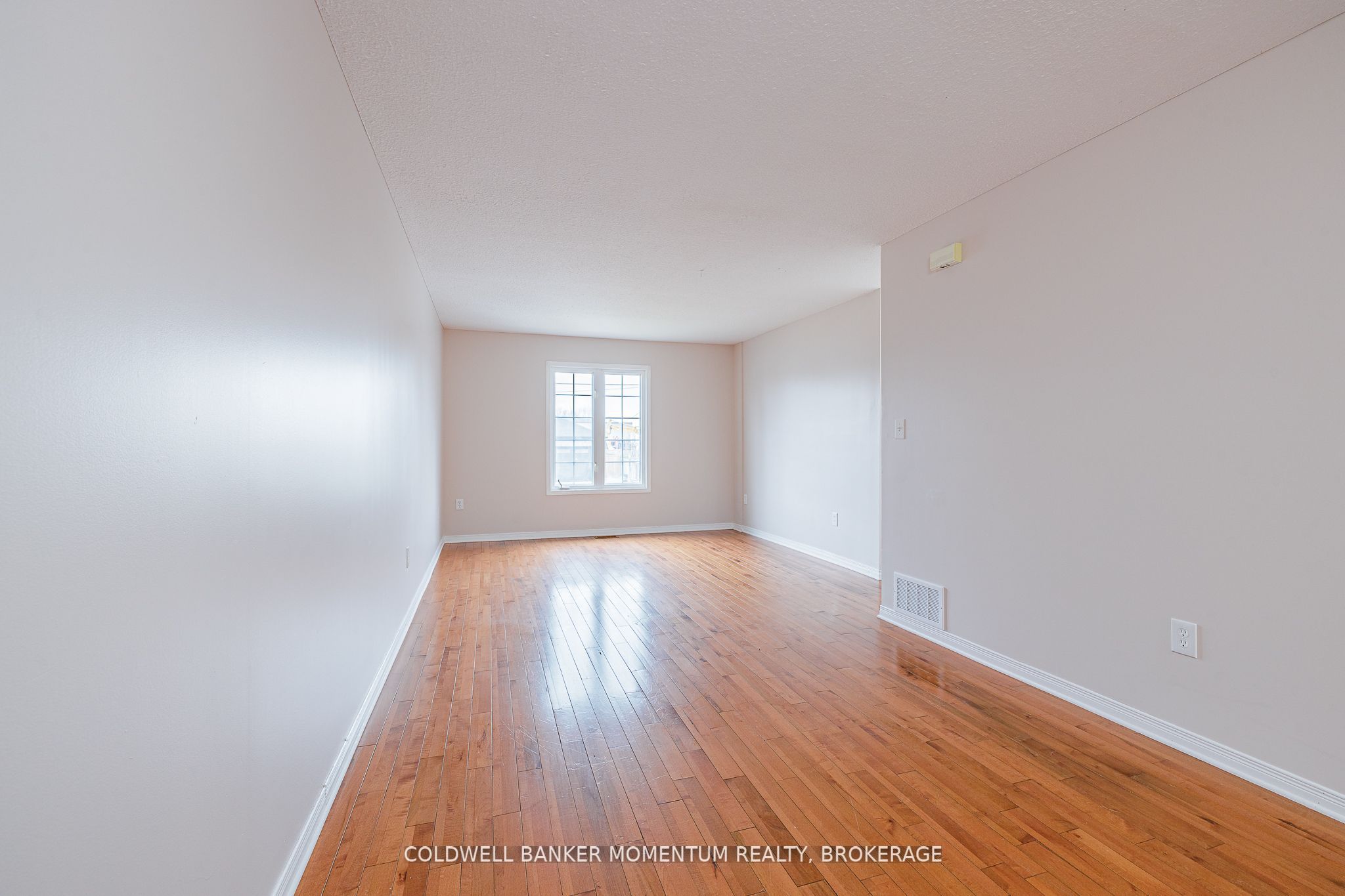 11 Waite Lane, St. Catharines, ON L2P 3Y7