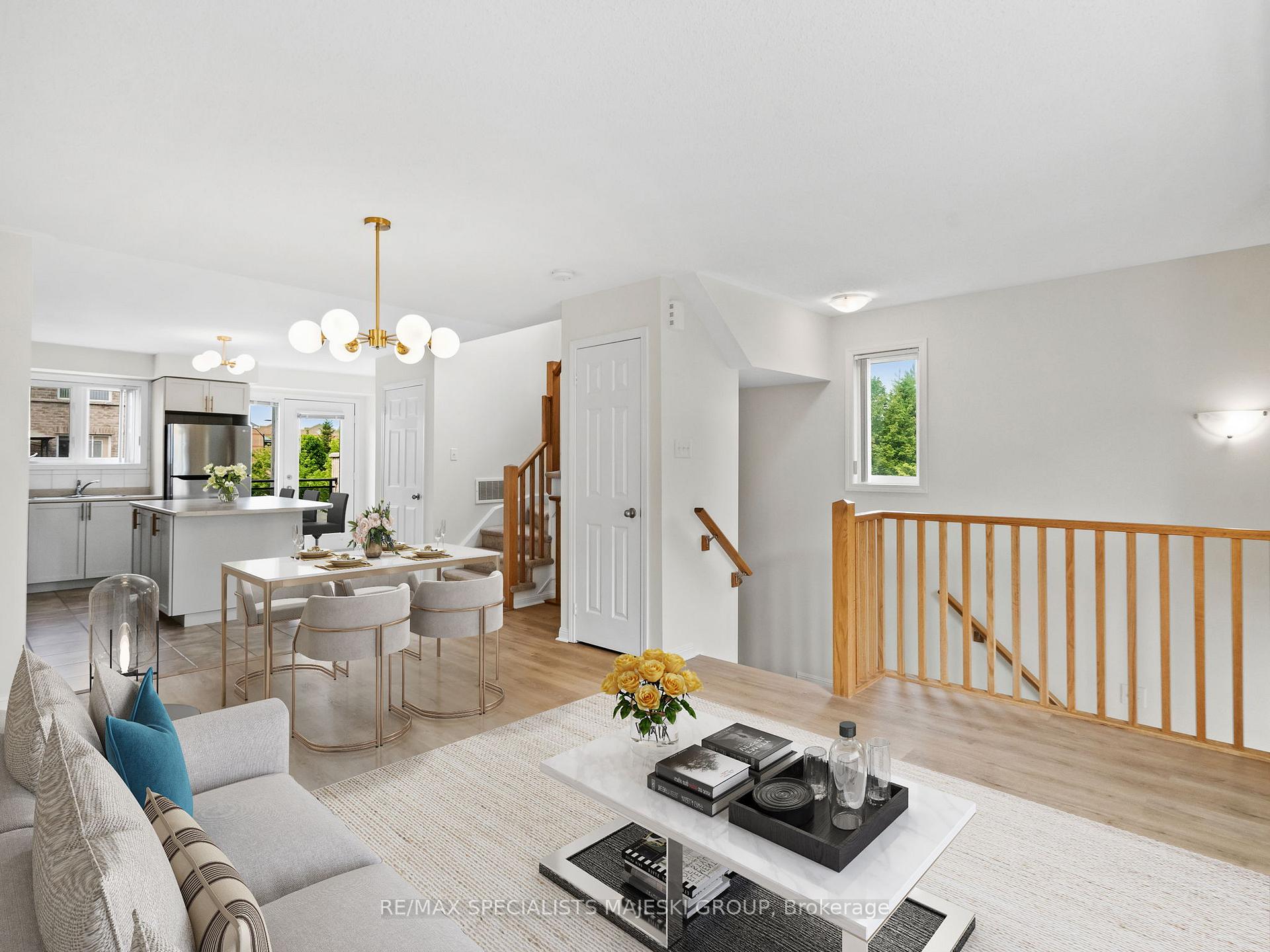 2 Bedrooms Condo at 2891 Rio, Mississauga For sale