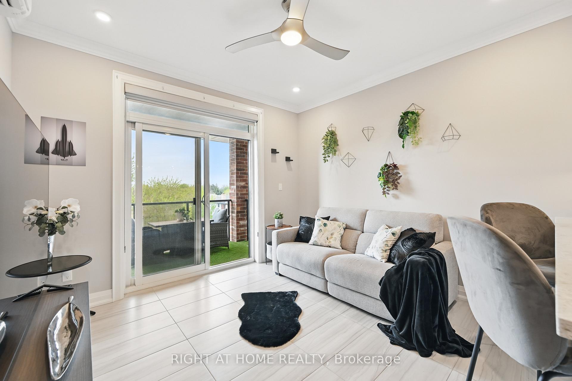 1 Bedroom Condo at 257 Millen, Hamilton For sale
