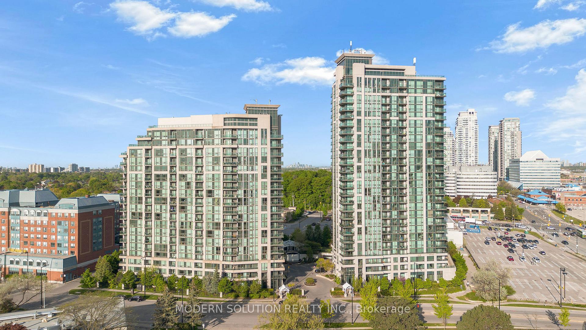 1 Bedroom Condo at 68 Grangeway, Toronto For sale