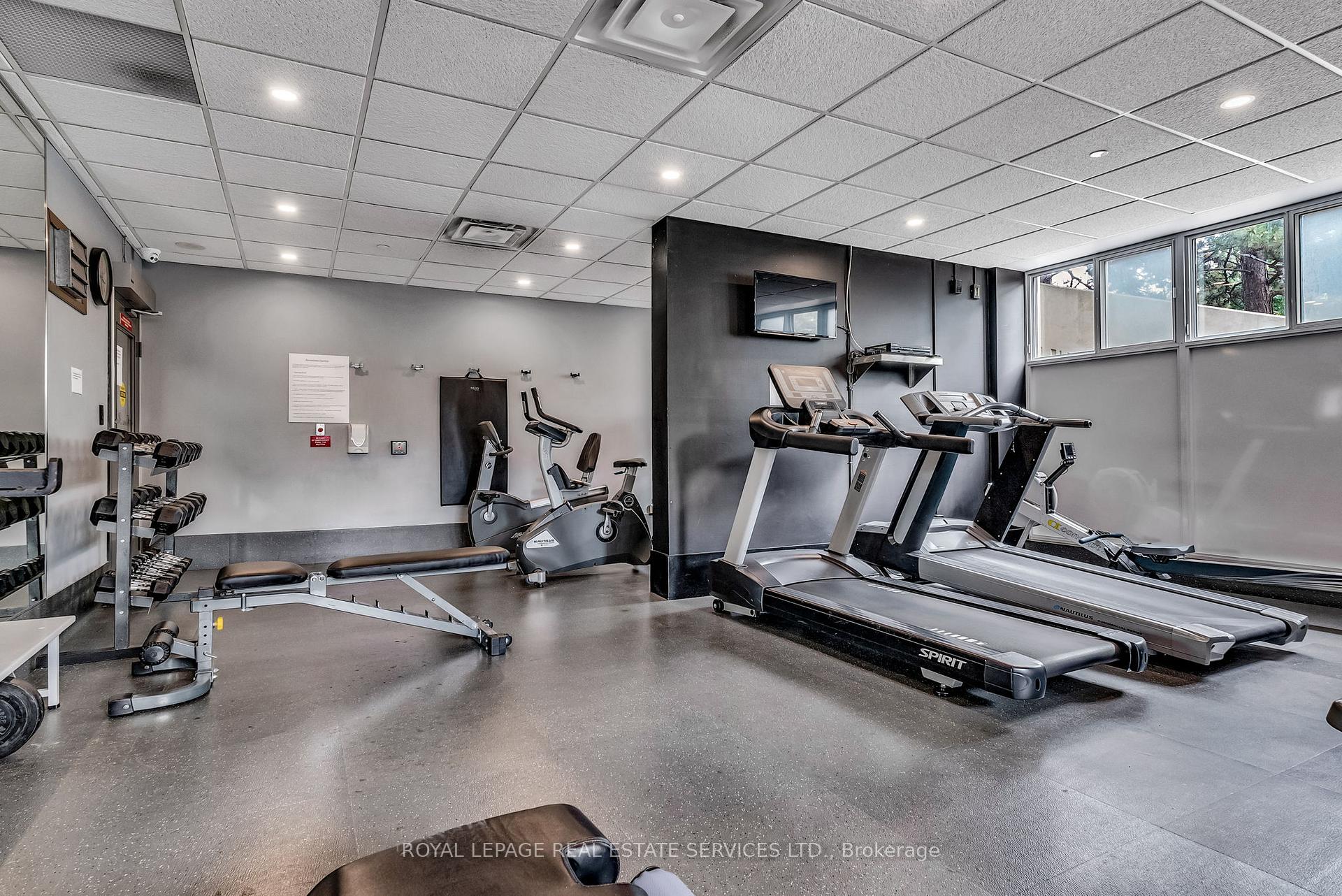 2 Bedrooms Condo at 50 Quebec, Toronto For sale