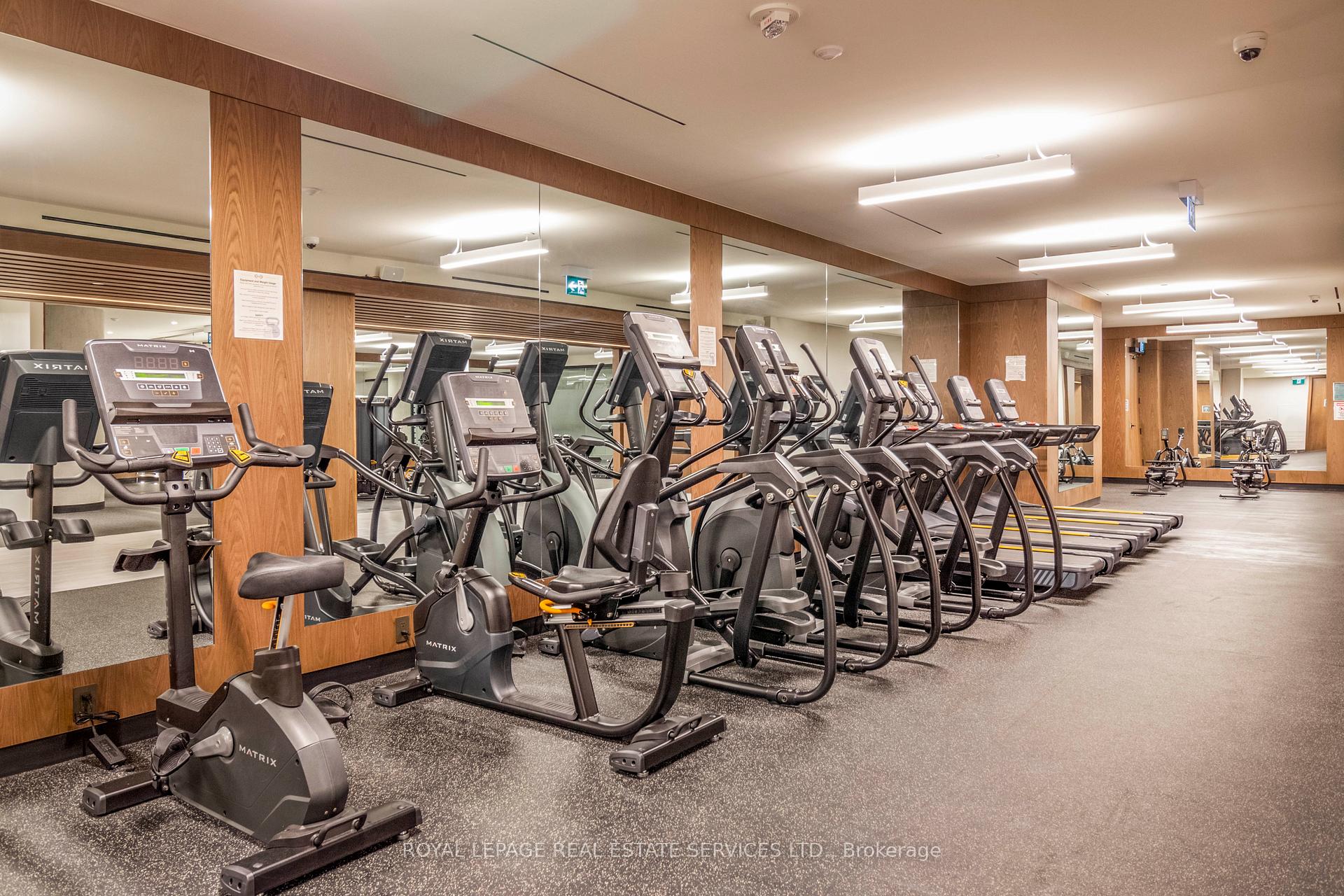 2 Bedrooms Condo at 5 Defries, Toronto For sale