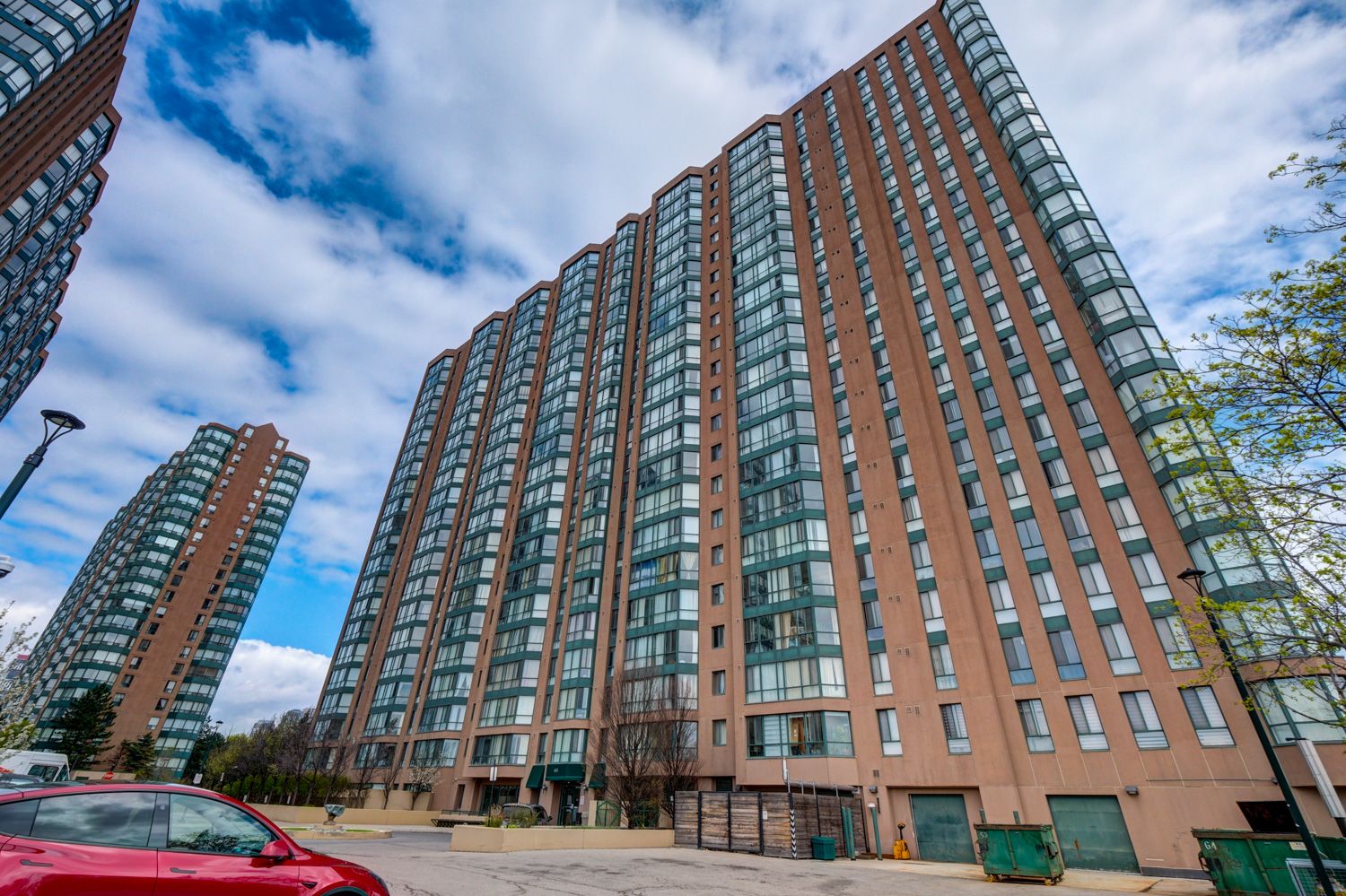 145 Hillcrest Avenue 502