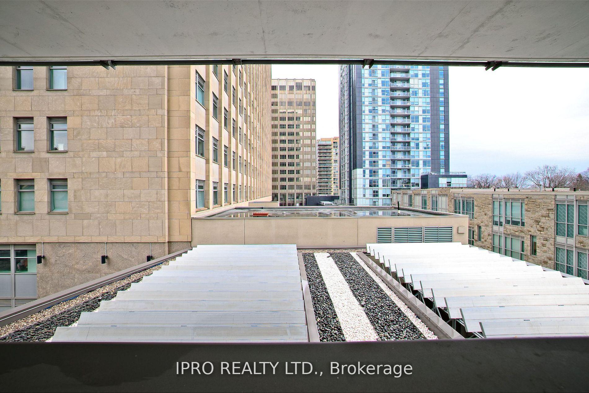 1 Bedroom Condo at 99 Foxbar, Toronto For sale