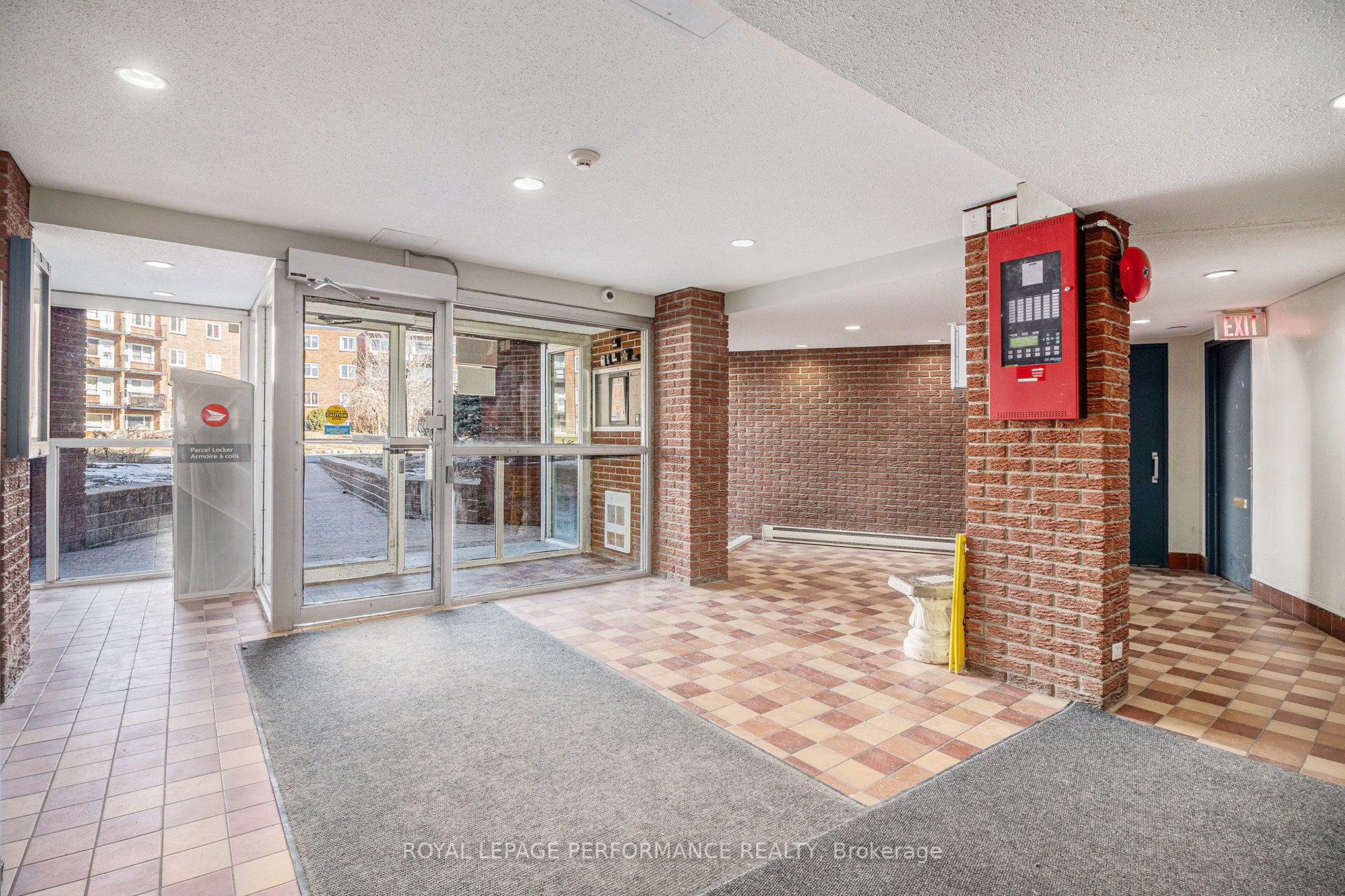 2044 Arrowsmith Drive, #204A