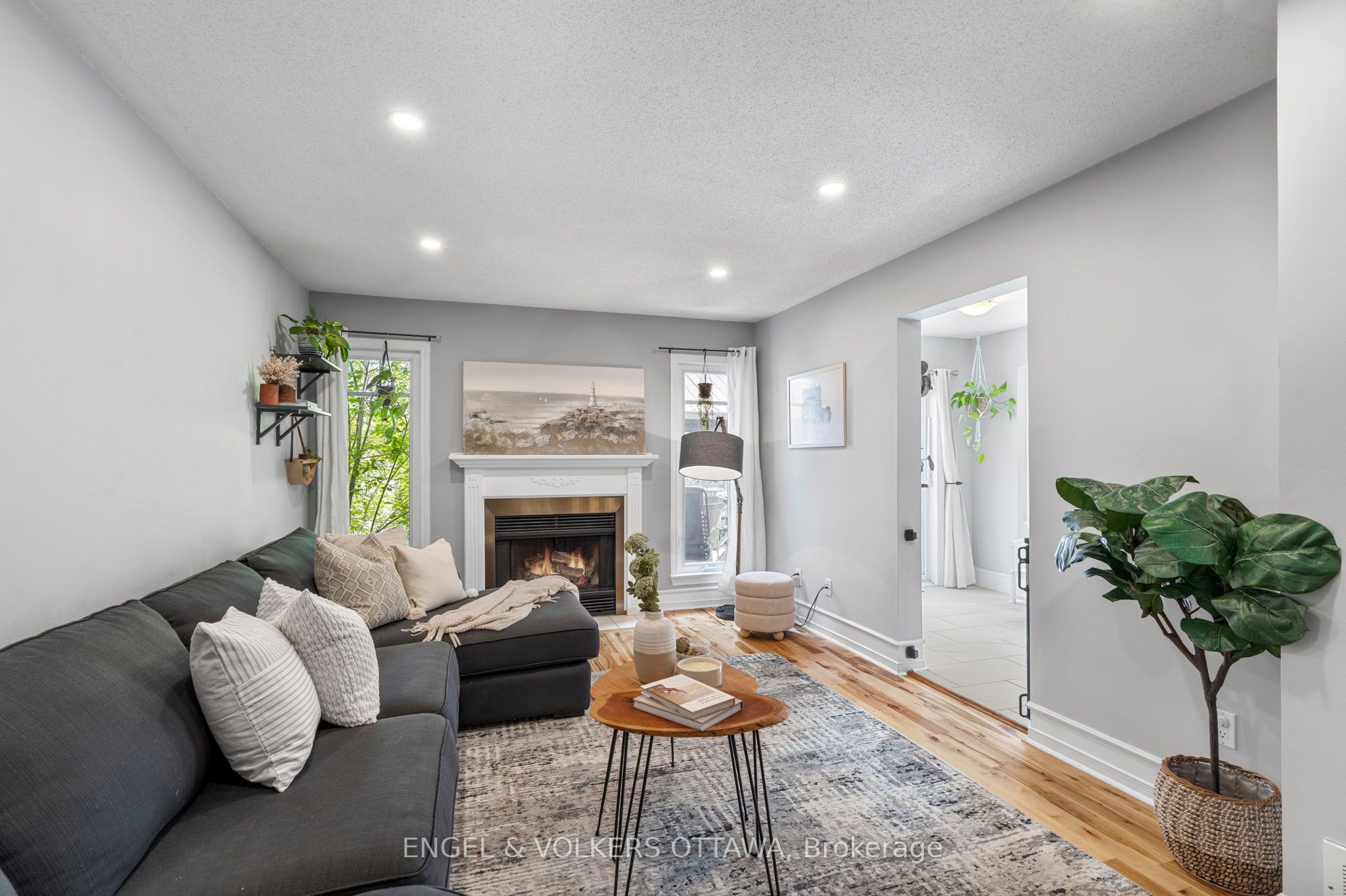 92 Markland Crescent