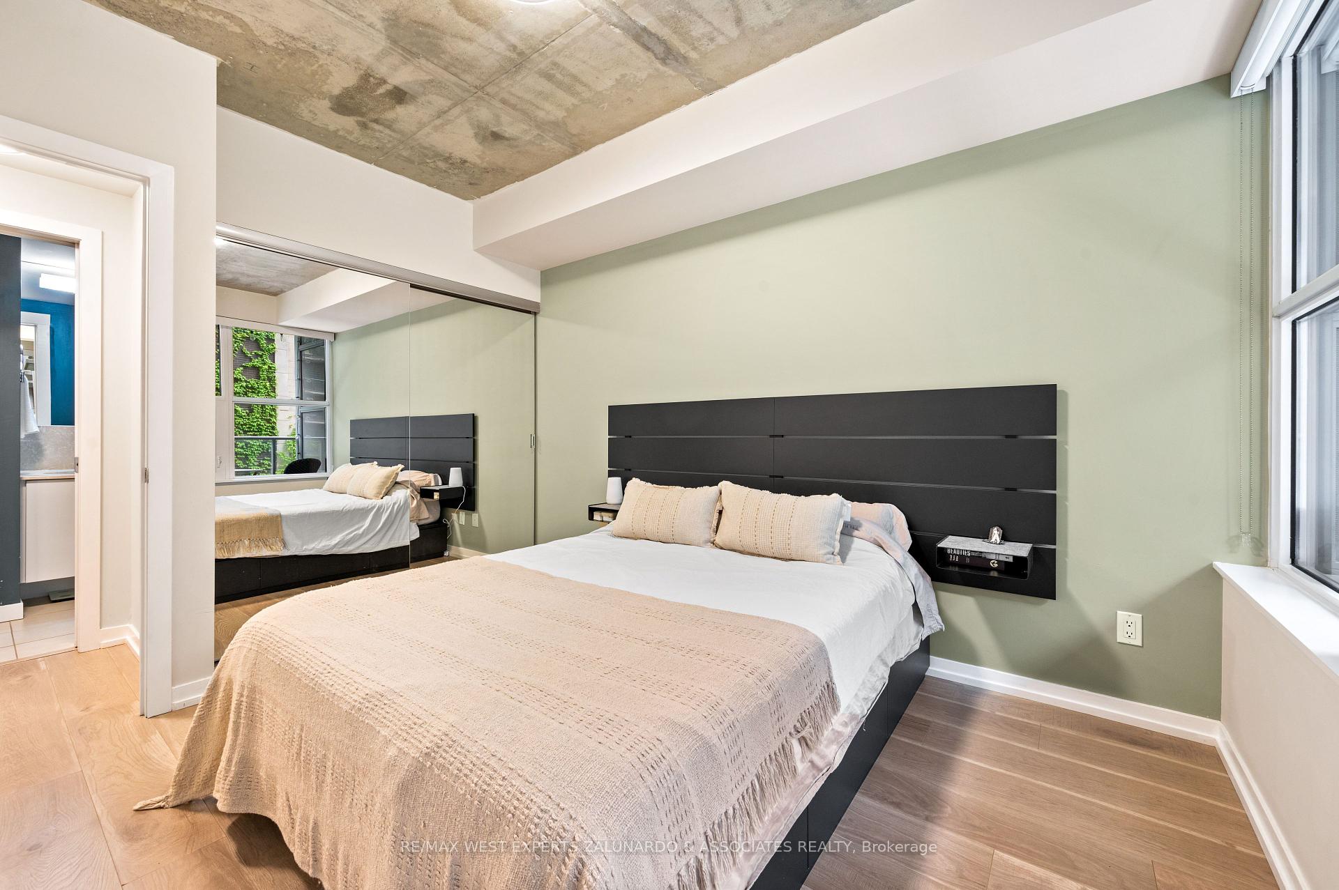 2 Bedrooms Condo at 59 East Liberty, Toronto For sale