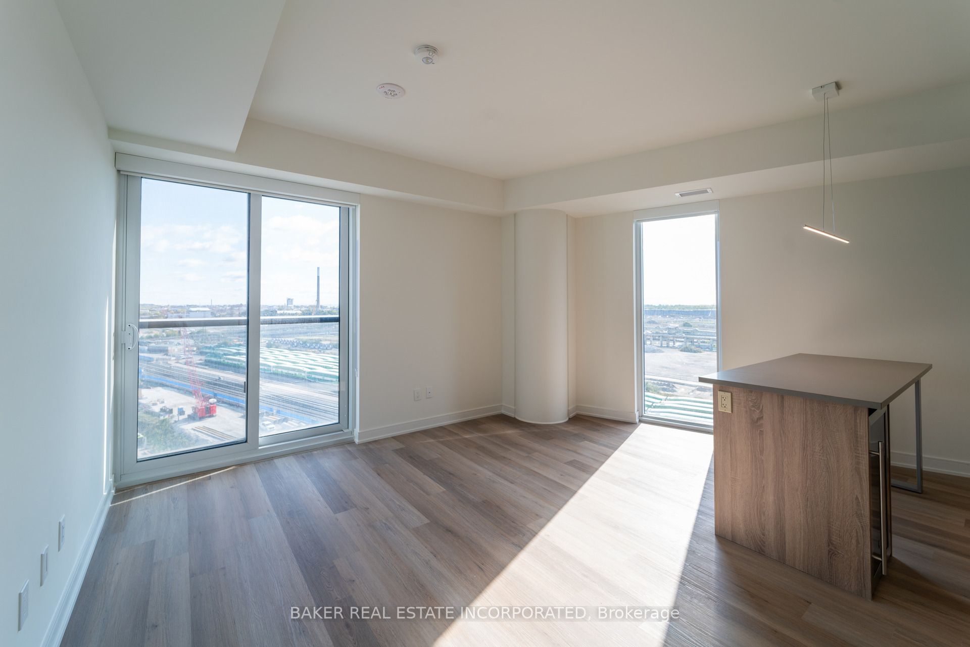 181 Mill Street, #1009