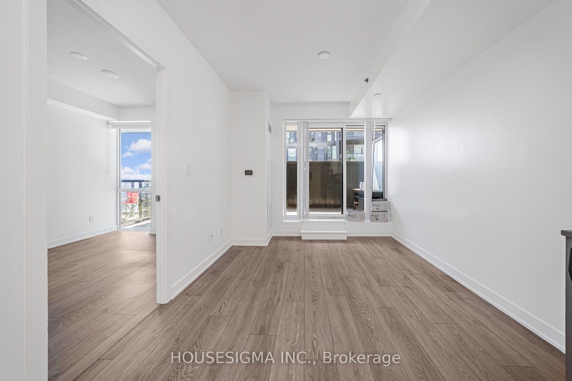 1 Bedroom Condo at 3200 Dakota, Burlington For sale