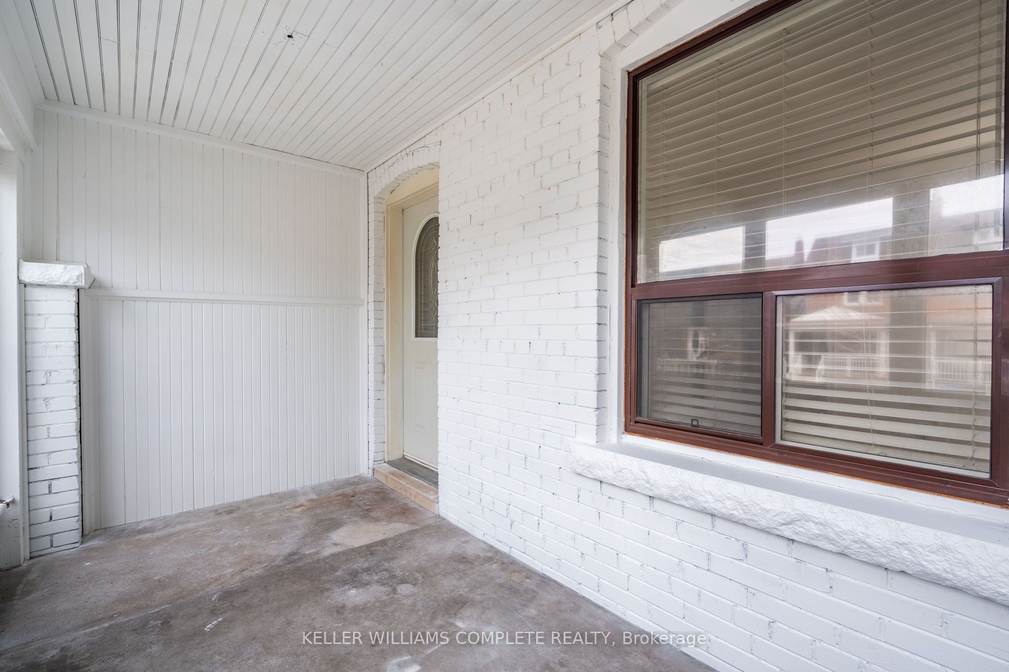 135 Hope Street, Toronto, ON M6E 1K2