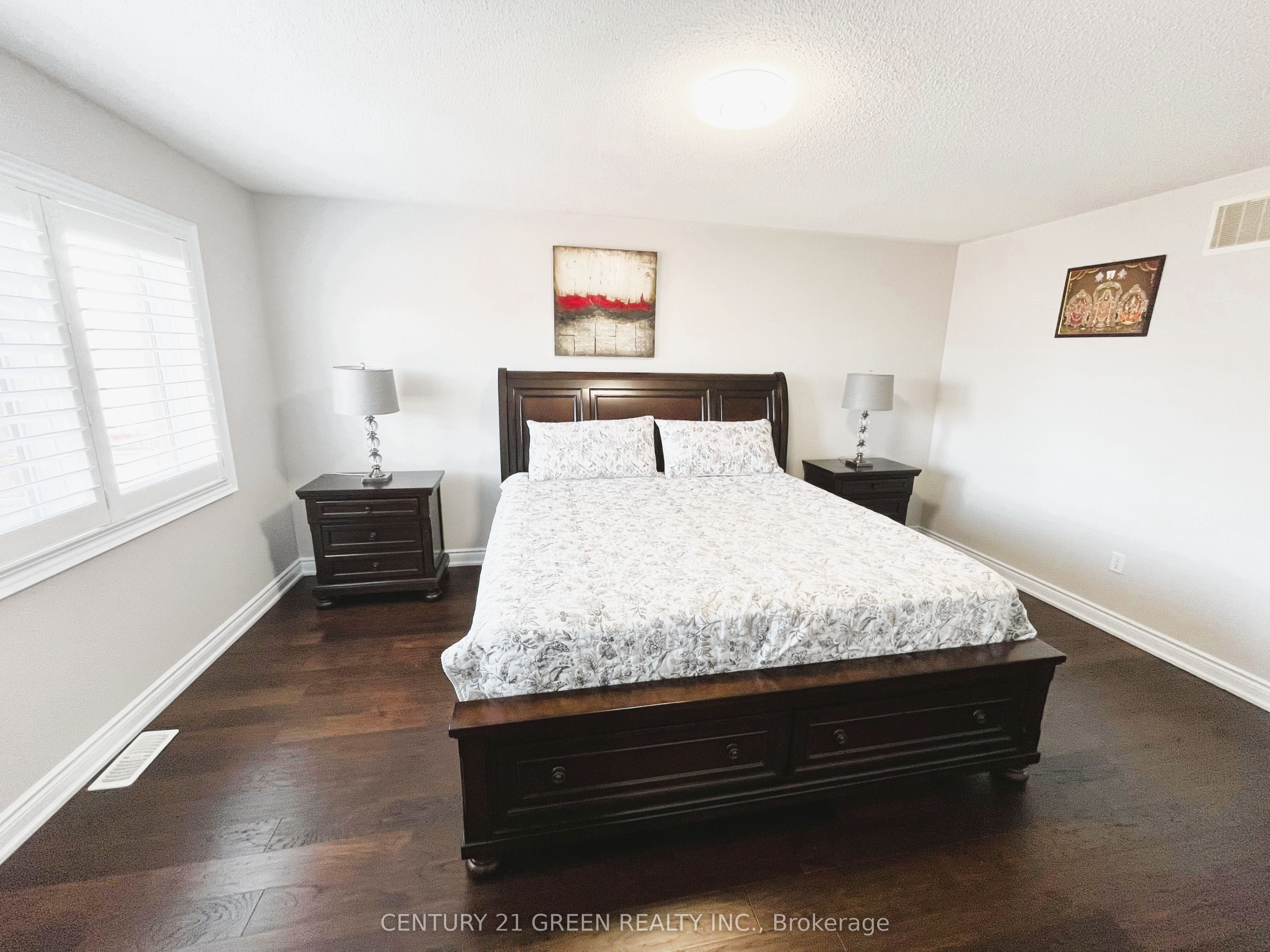 199 Windfields Farm Drive W