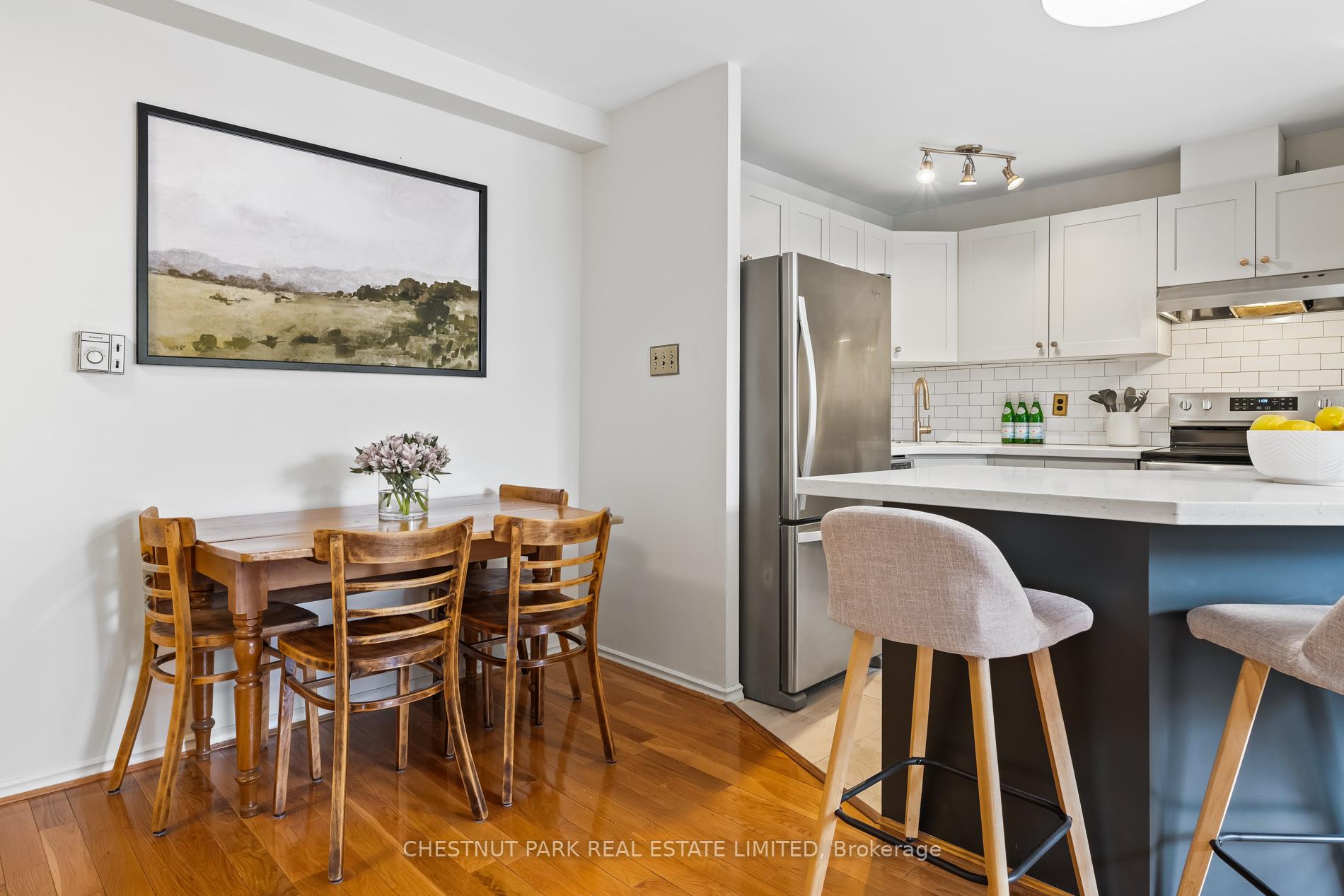 1 Bedroom Condo at 212 St. George,  Toronto For sale