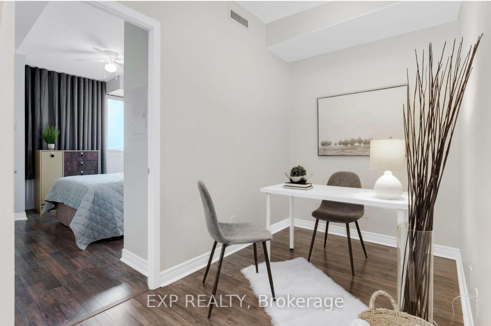 2 Bedrooms Condo at 339 Rathburn, Mississauga For sale