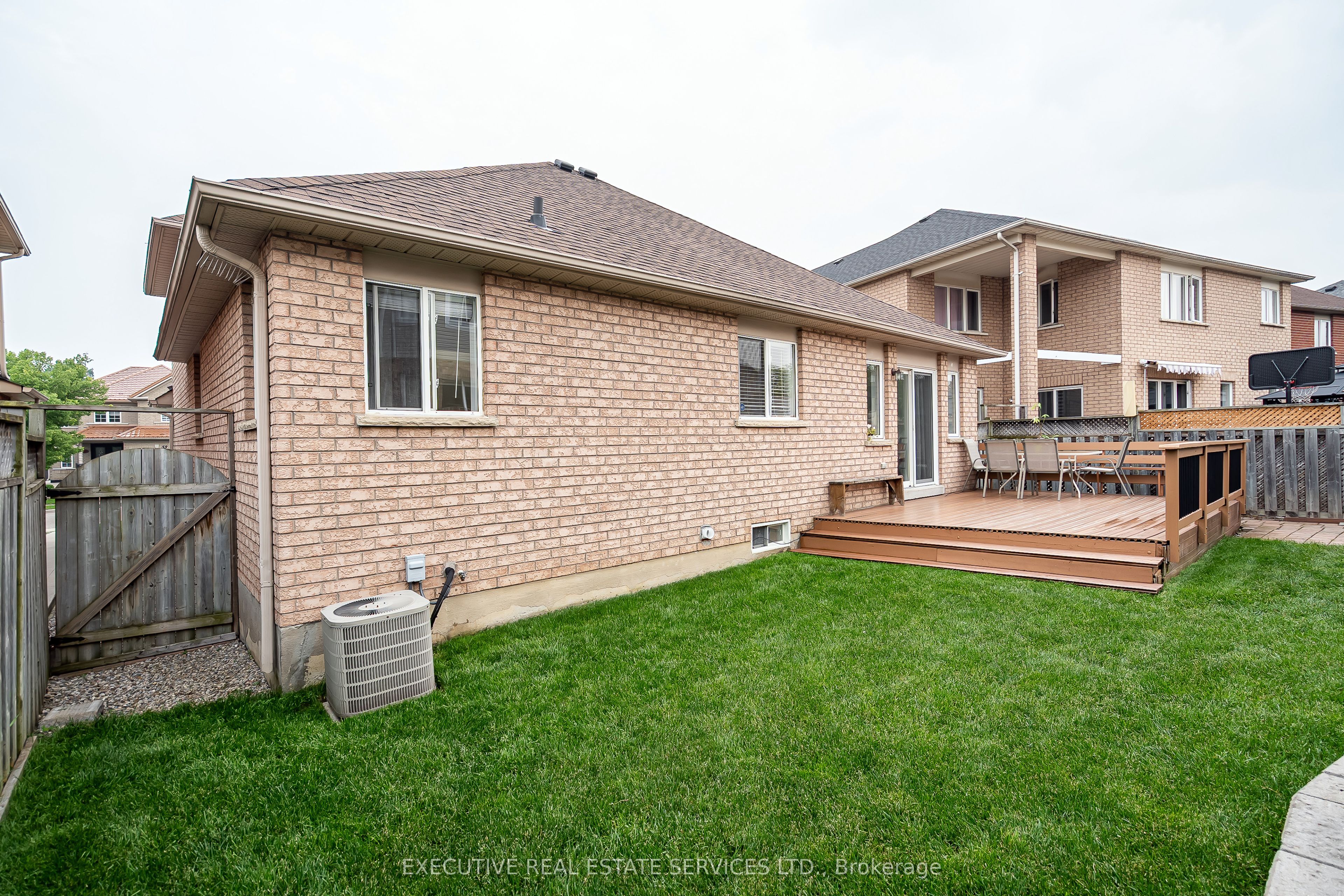 54 Woodvalley Drive