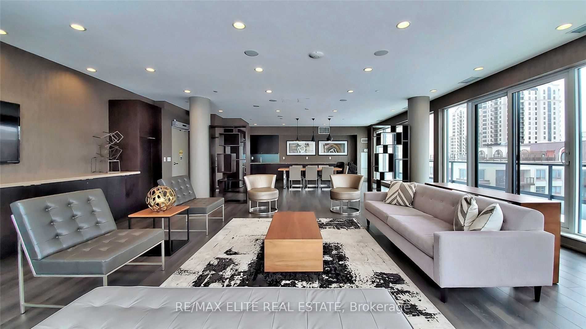 18 Rean Drive, #503